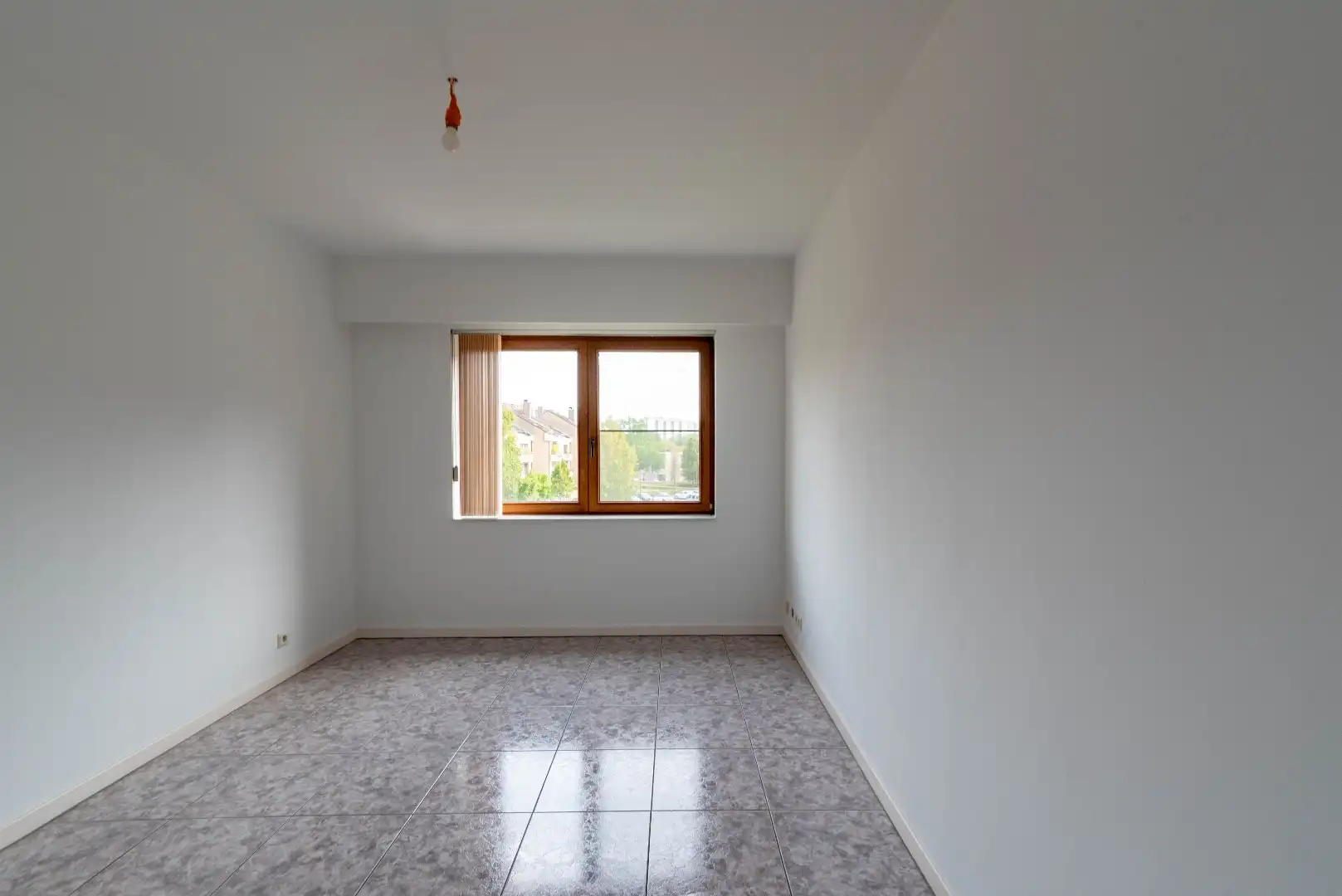 Ruim 2-slaapkamerappartement met twee terrassen en autostaanplaat foto 13