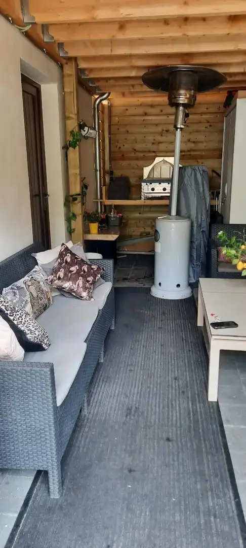 Verzorgde gezinswoning met 3 slaapkamers te huur in Neeroeteren foto 11