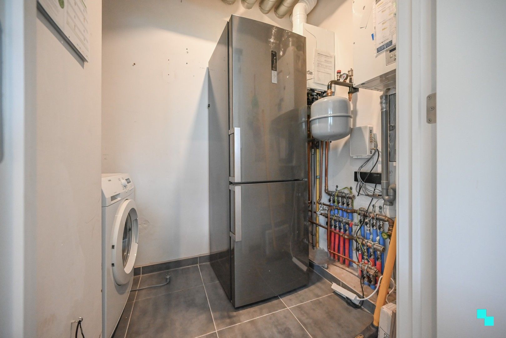 Energiezuinig tweeslaapkamer appartement met tuin te Izegem foto 8