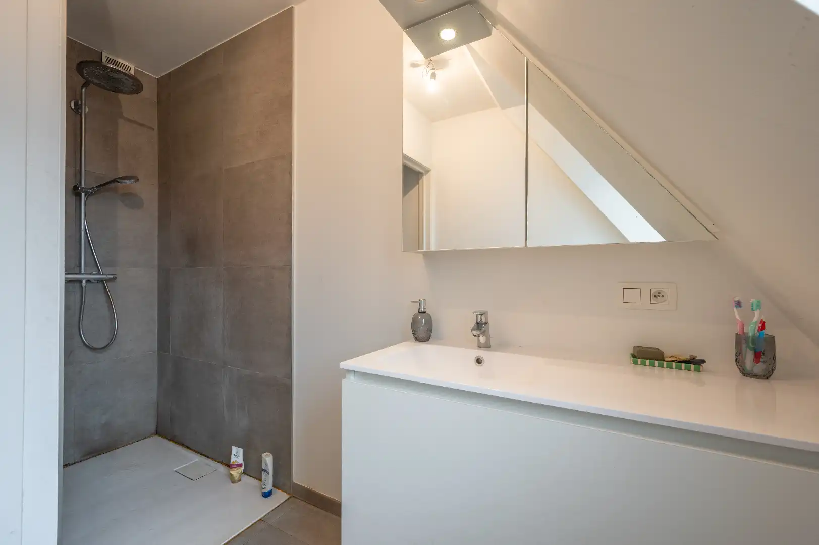 Instapklaar wonen in Varsenare! foto 9