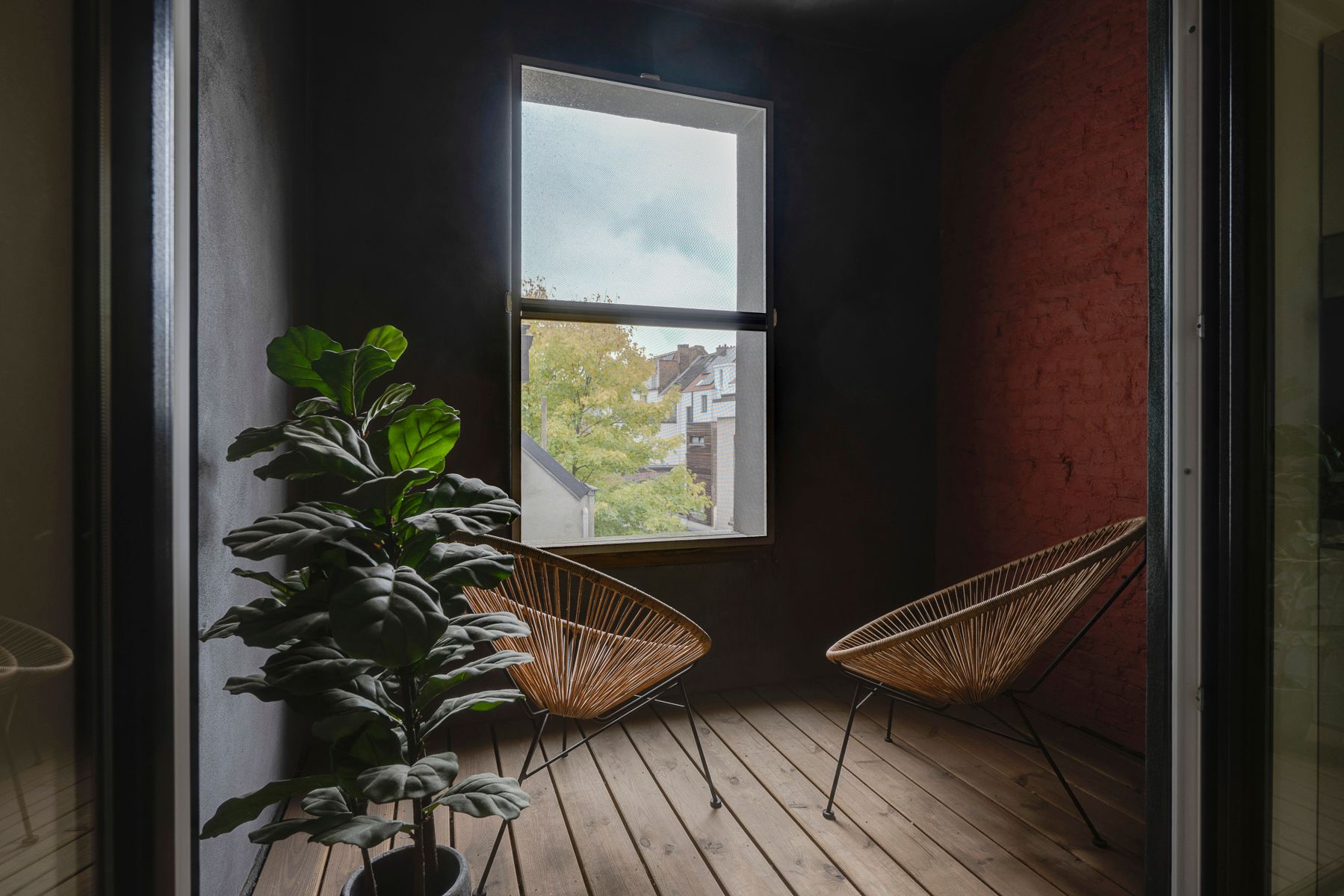 Bemeubelde cityloft met terras op het hippe Zuid foto 4
