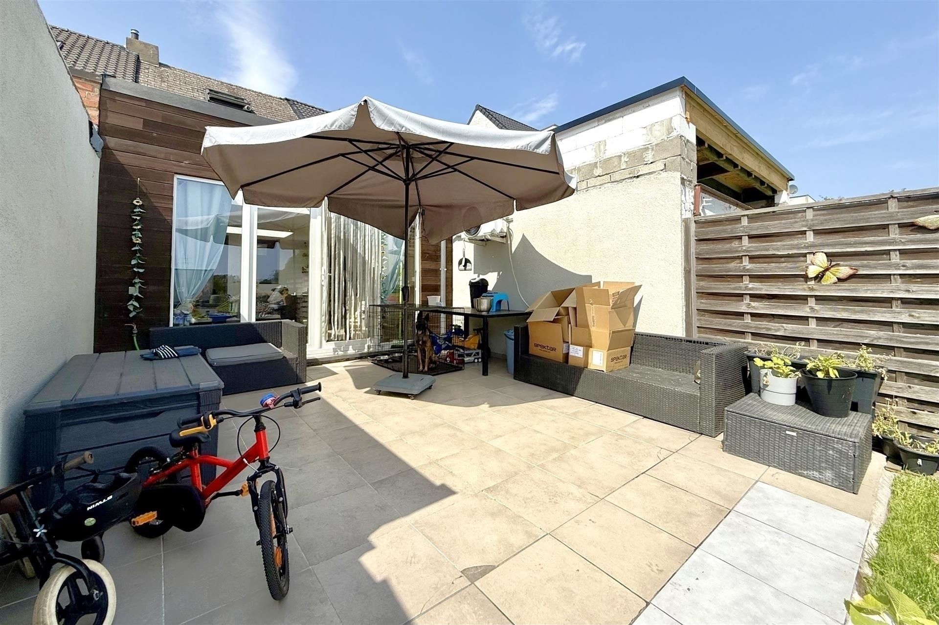 Vernieuwde gezellige woning in centrum Ruisbroek foto 23