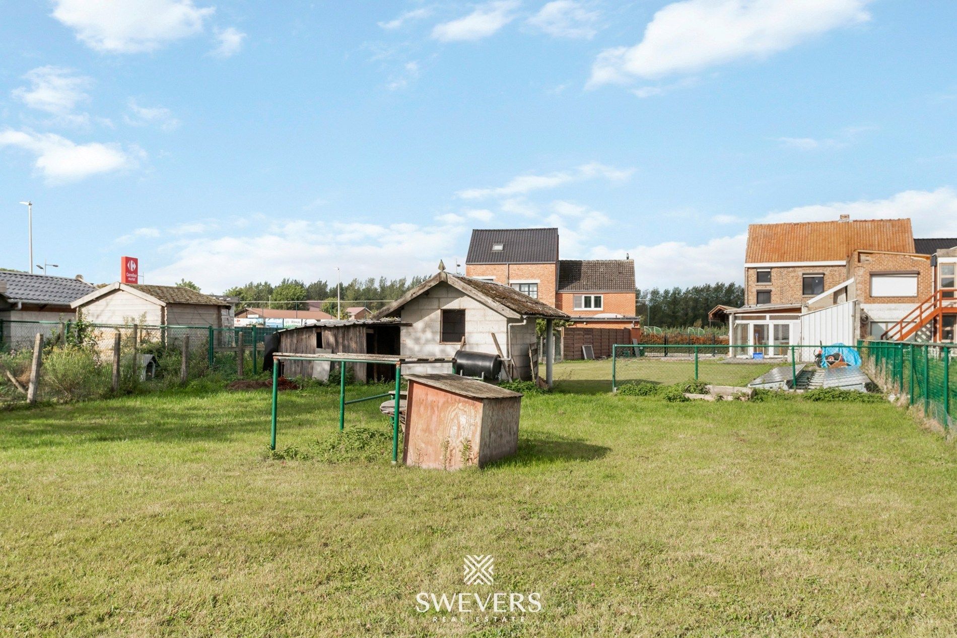 Ideale gezinswoning, instapklaar met ruime tuin en bouwgrond foto 28
