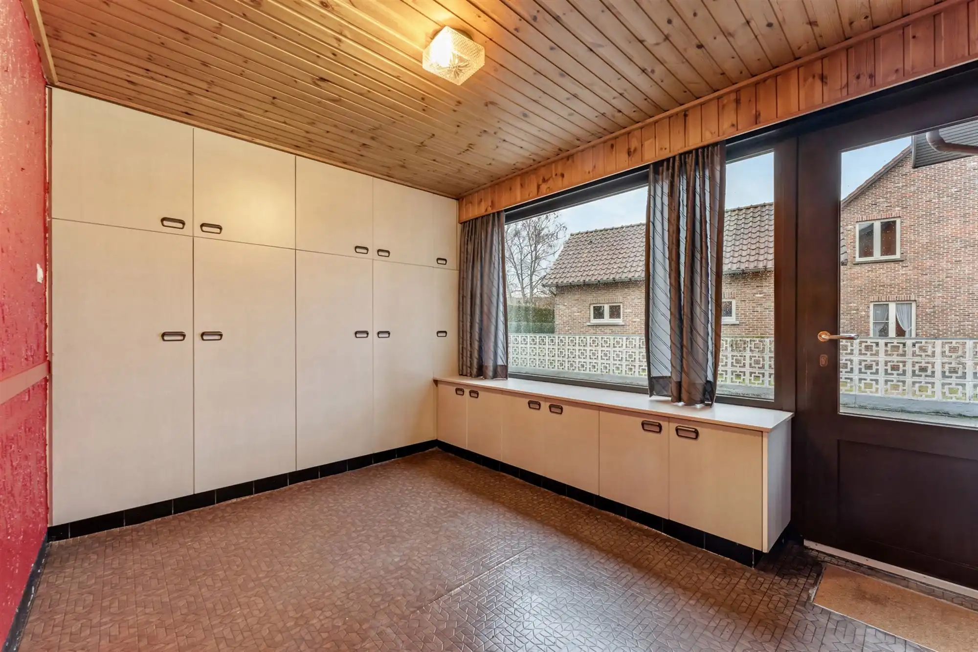 WONING VERDEELD IN 2 APPARTEMENTEN OP 934M2 foto 13