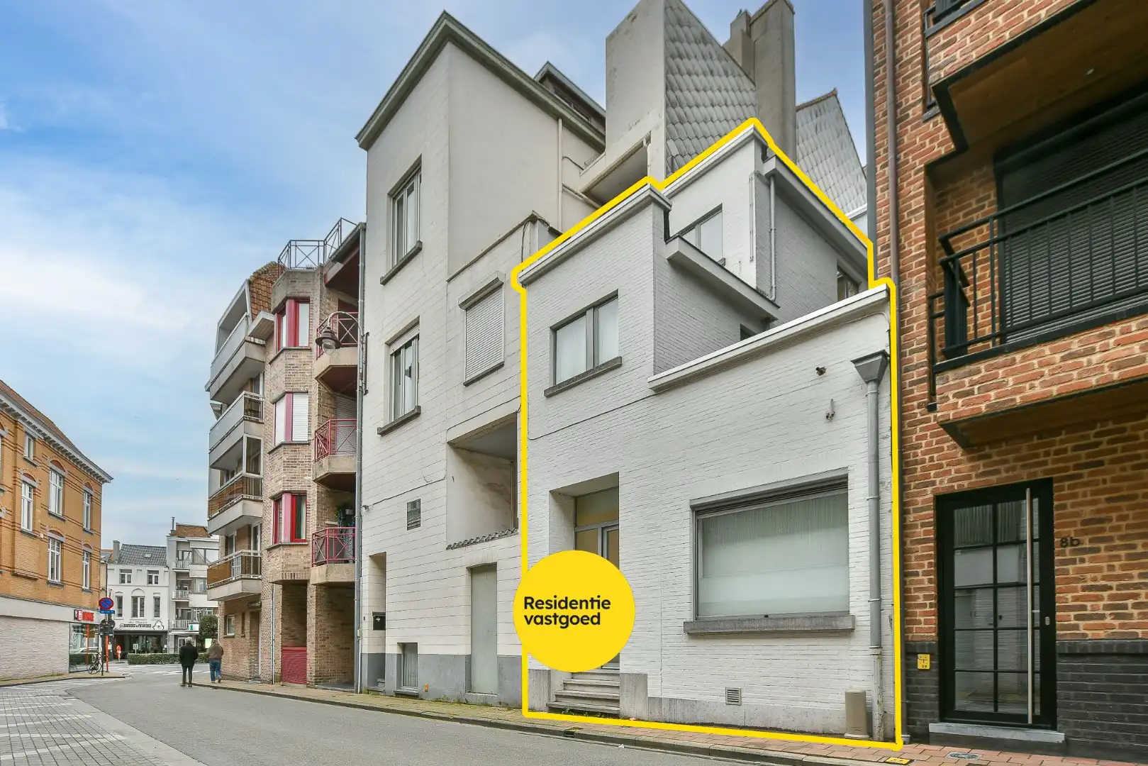 Uniek handelspand (voormalig bankkantoor) met veel mogelijkheden in centrum De Haan foto 3