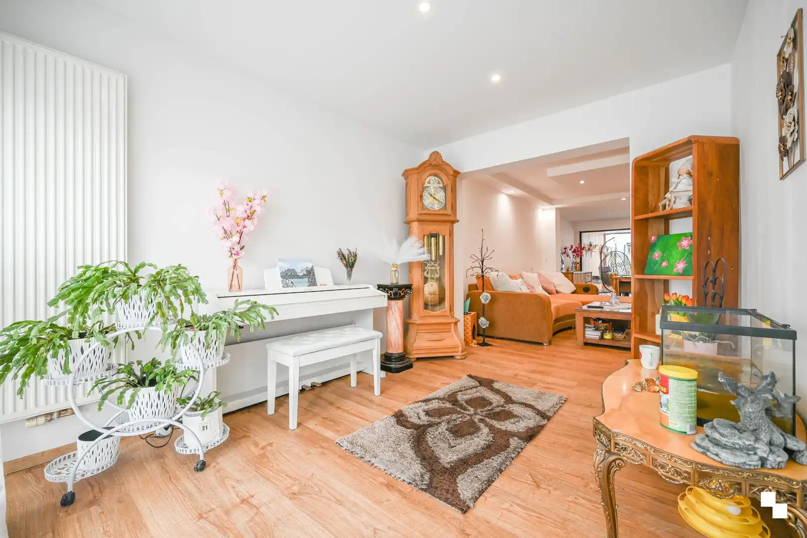 Gezellige, instapklare woning in Deerlijk! foto 2