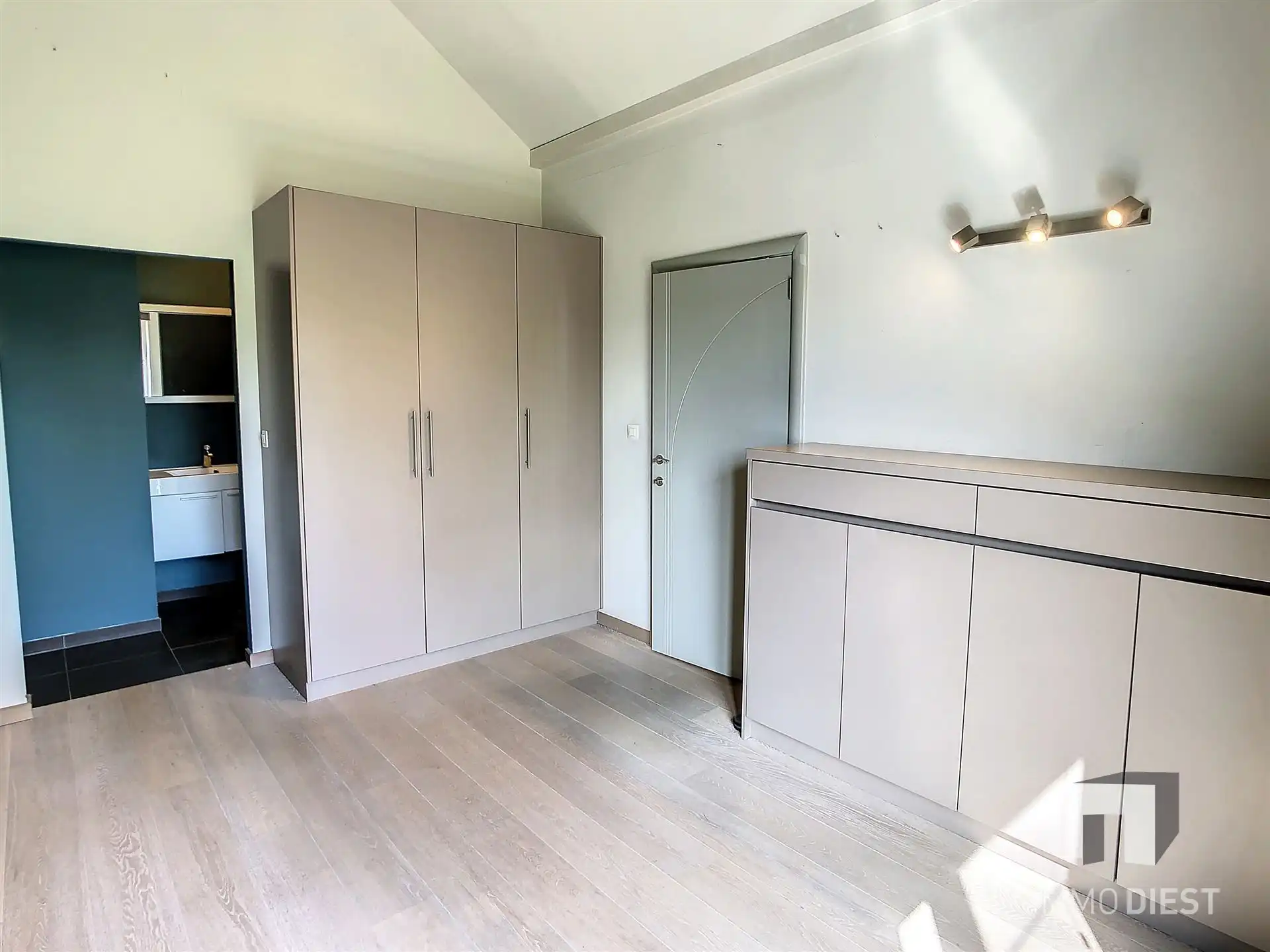 Ruim duplex appartement in het centrum van Diest foto 14