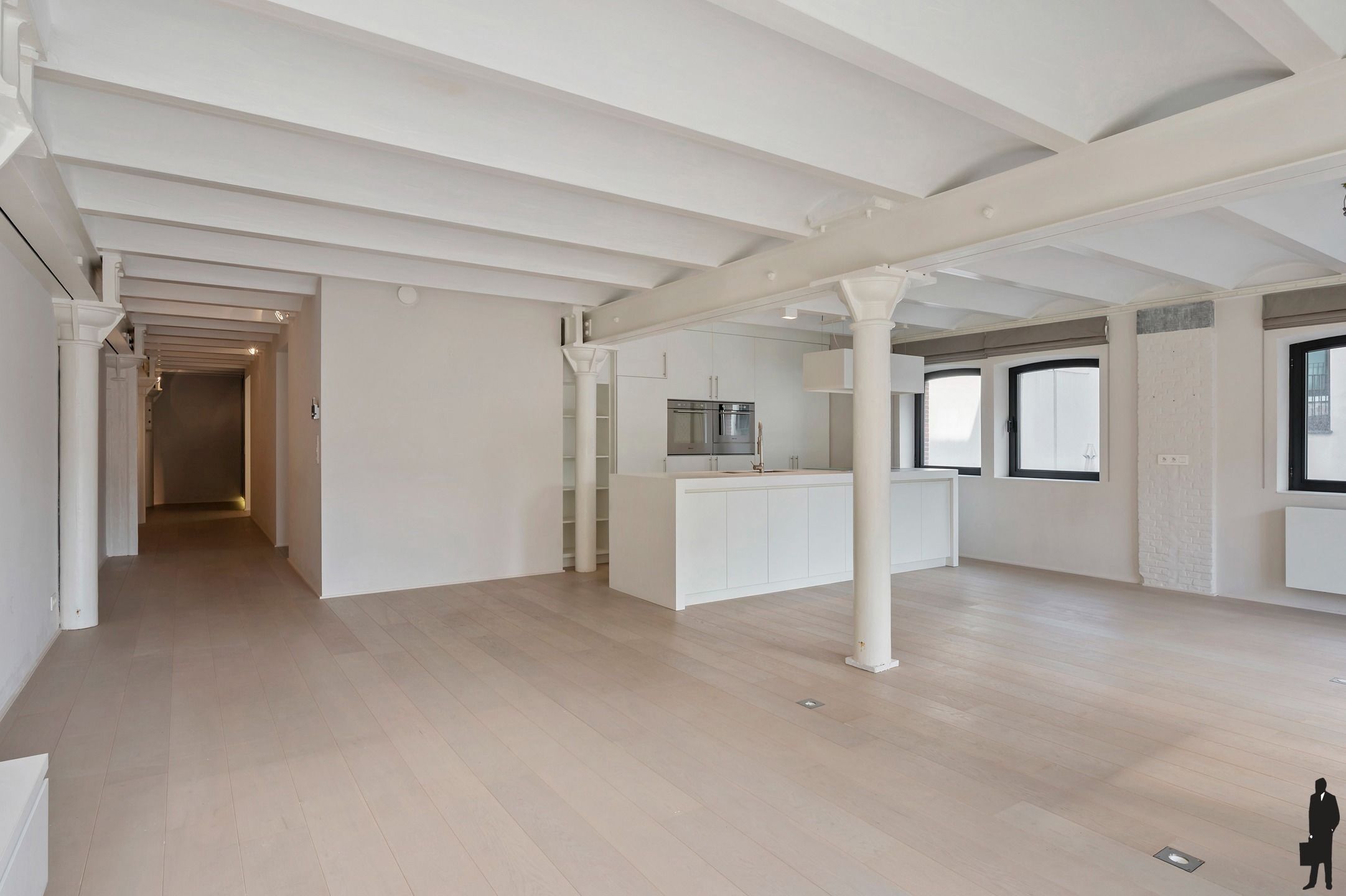 Luxe loft in het bruisende centrum van Antwerpen met zonnig terras foto 7