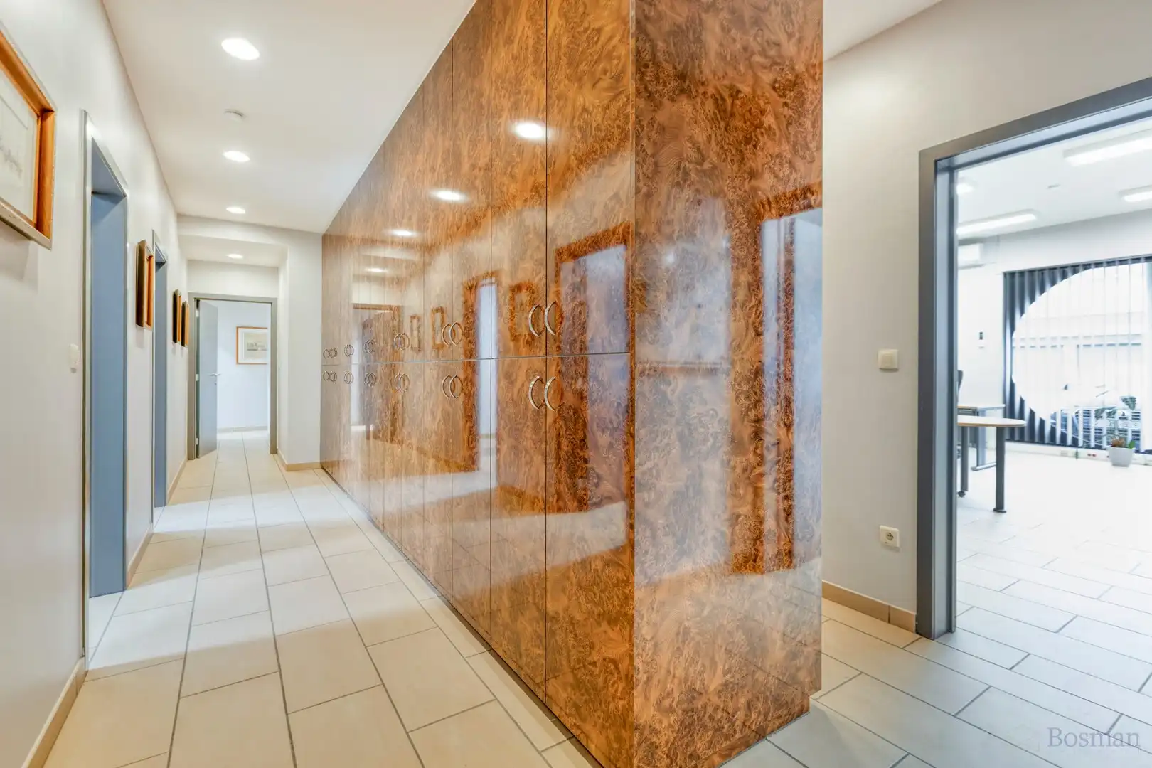 Ruim handelspand te koop in centrum Tessenderlo foto 11