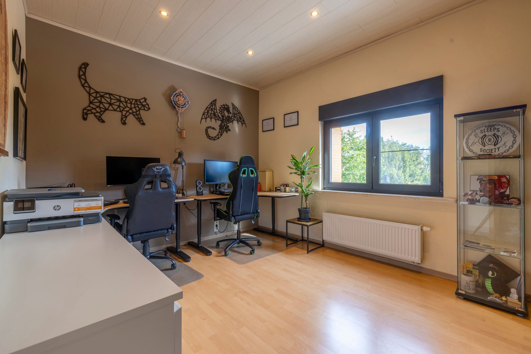 VERNIEUWDE WONING MET 3 SLAAPKAMERS EN TUIN! foto 13