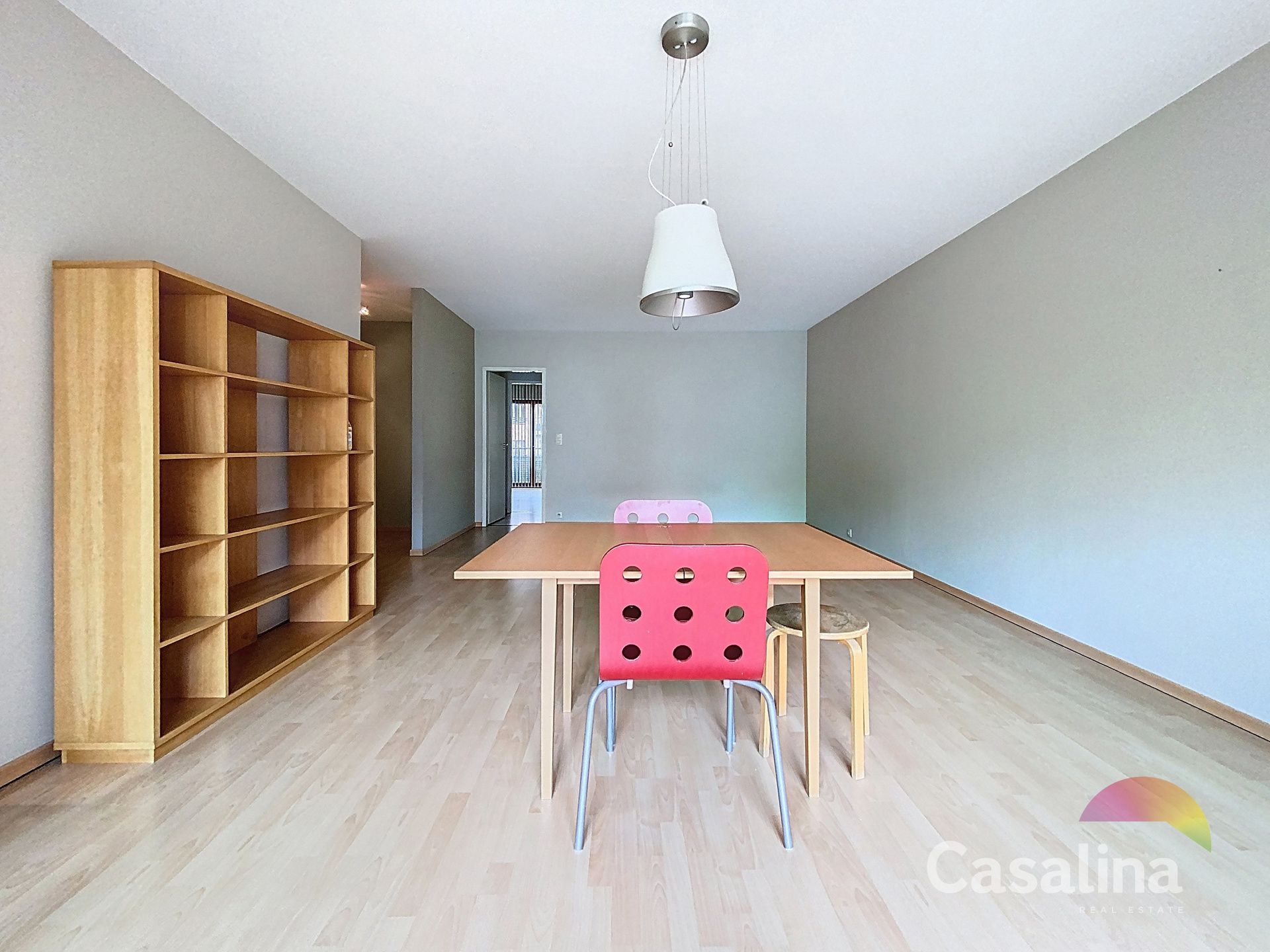 Een ruim en lichtrijk appartement van 94m² + autostaanplaats foto 8
