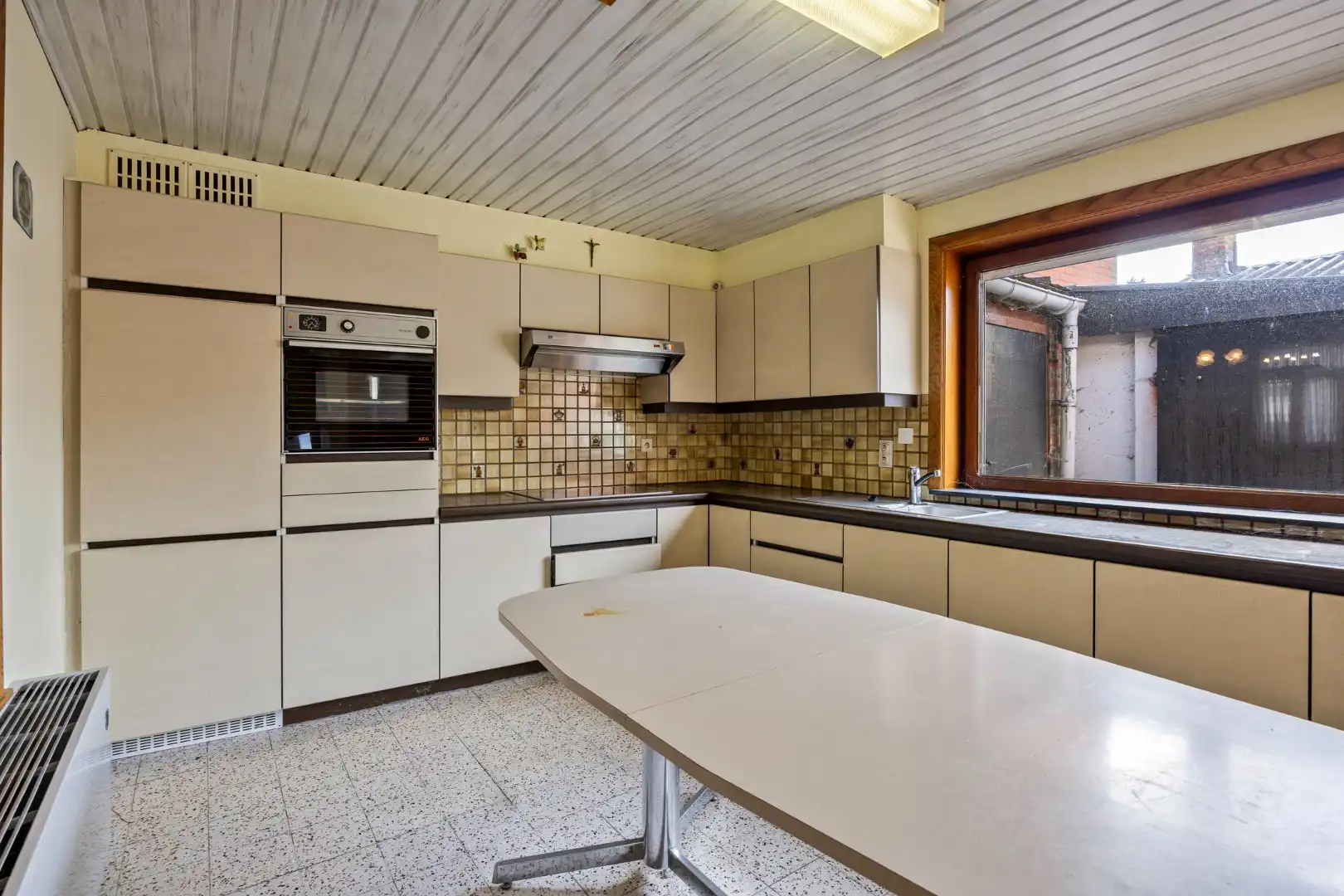 Te renoveren woning met 3/4 slpks in Mol - Ezaart  foto 7