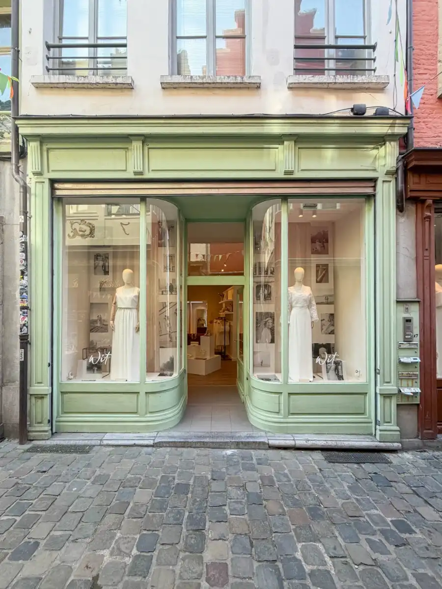 Charmante handelszaak (128 m²) op topligging palend aan de Vrijdagmarkt foto 15