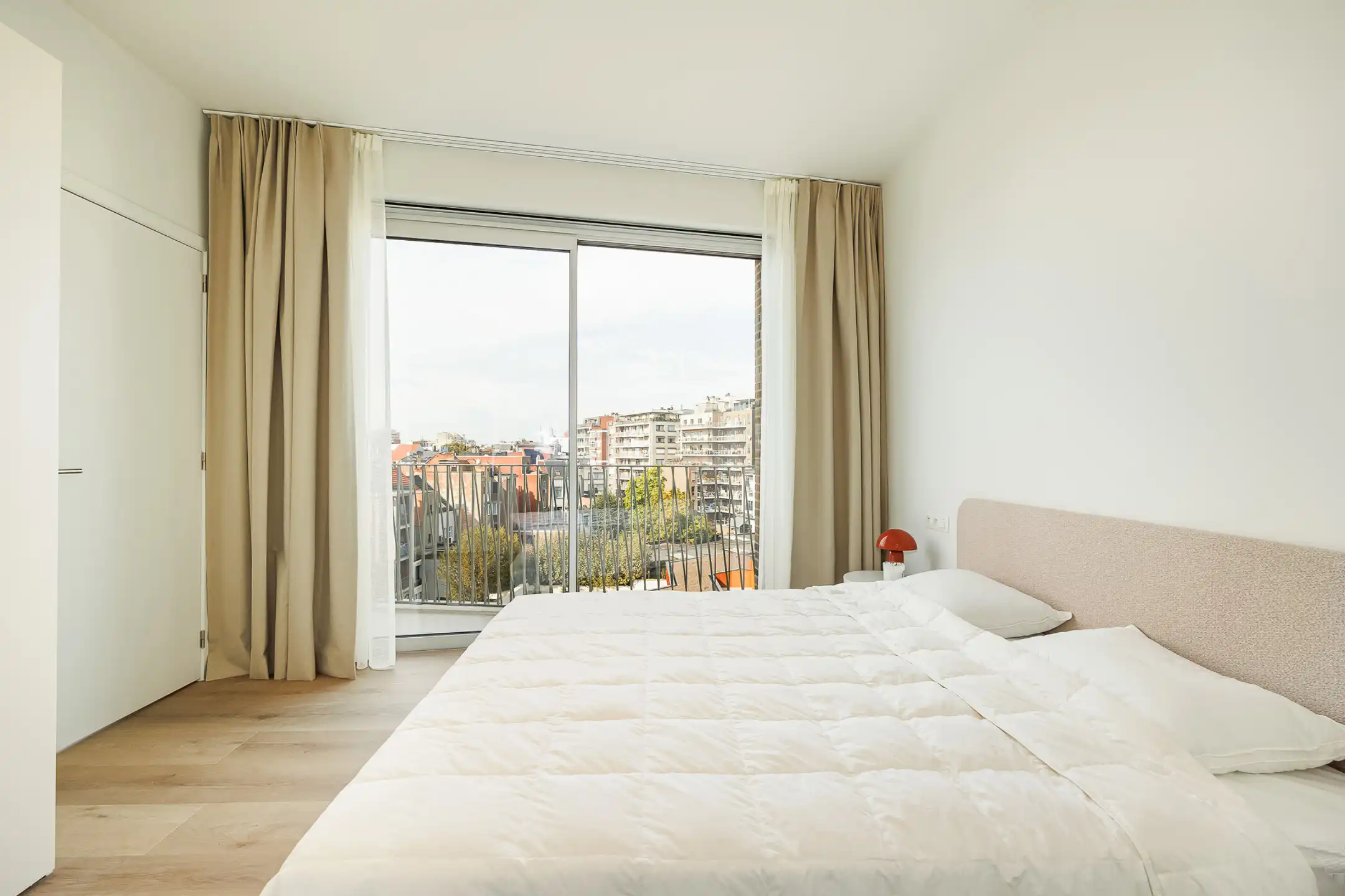 Luxueus gemeubeld penthouse met 2 zonnige terrassen foto 13