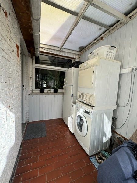 Gezellige woning met 2 slaapkamers en tuin. foto 43