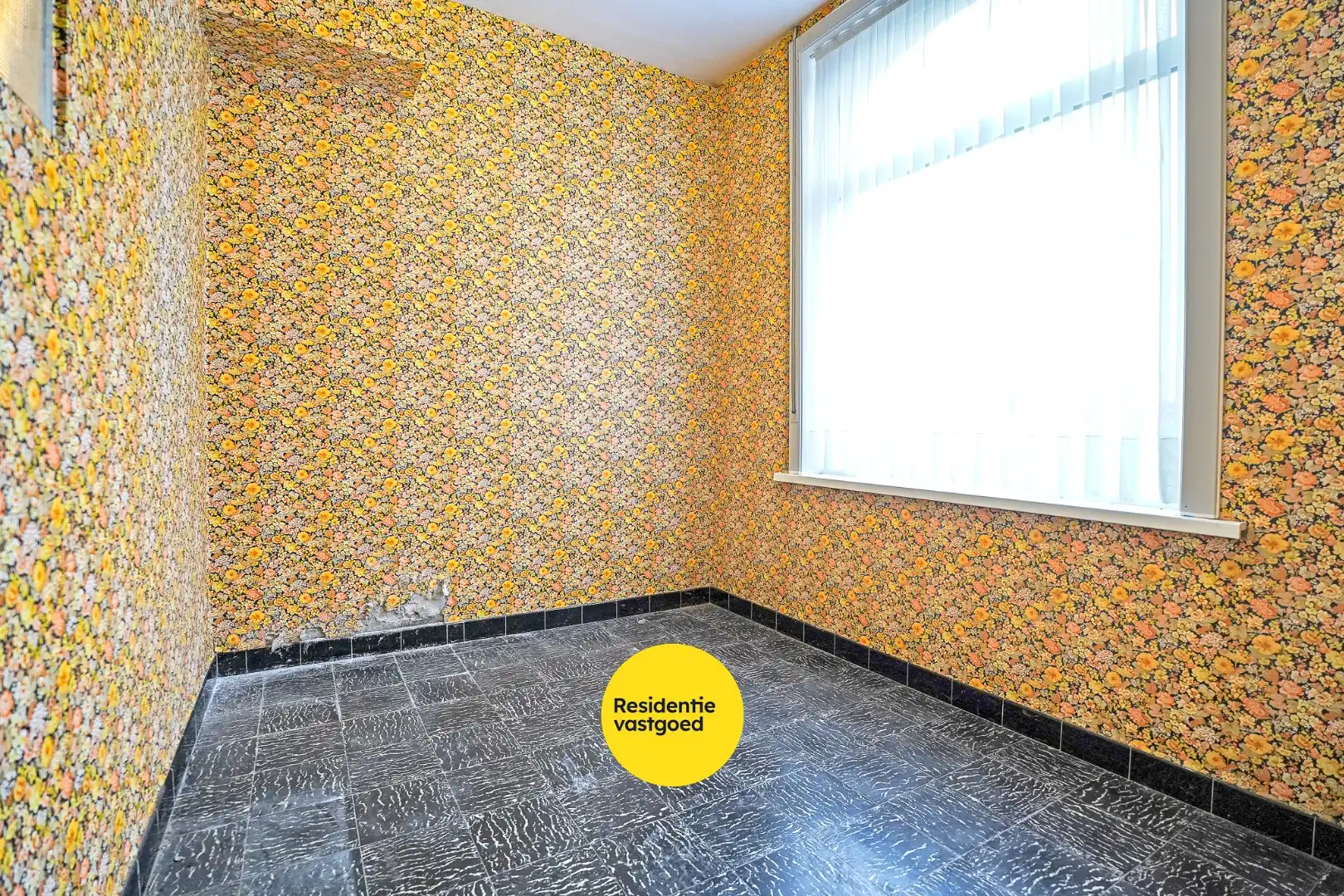 Te renoveren halfopen woning op een perceel van 1.809m² te Houthulst foto 7