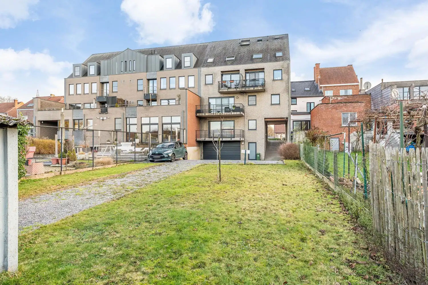 Recente, polyvalente en lichtrijke handelsruimte met 3 private autostaanplaatsen op een commercieel gunstige ligging te Kessel-Lo! foto 17