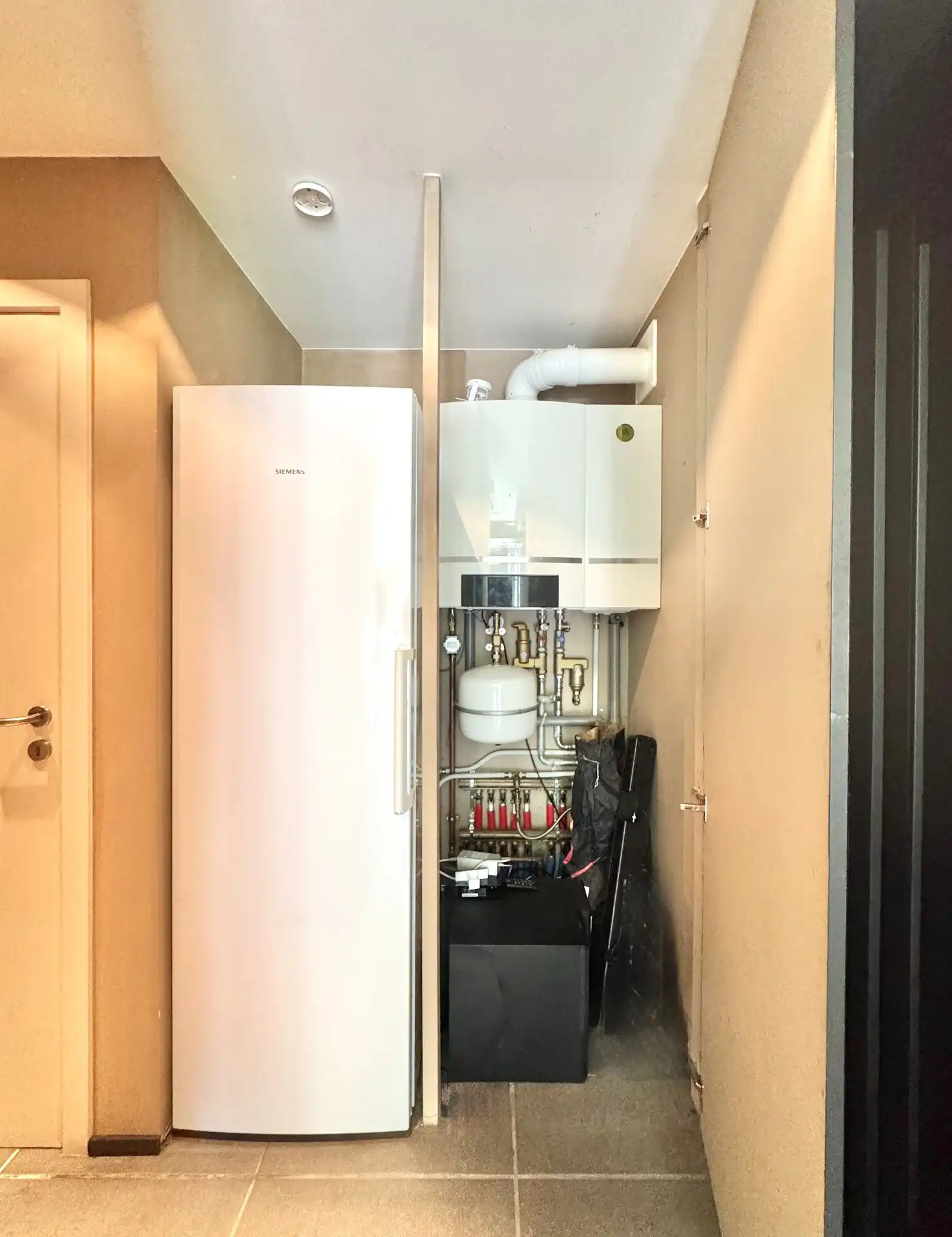 HALFOPEN WONING MET BIJGEBOUW|3 KAMERS|TUIN|440 M² foto 22