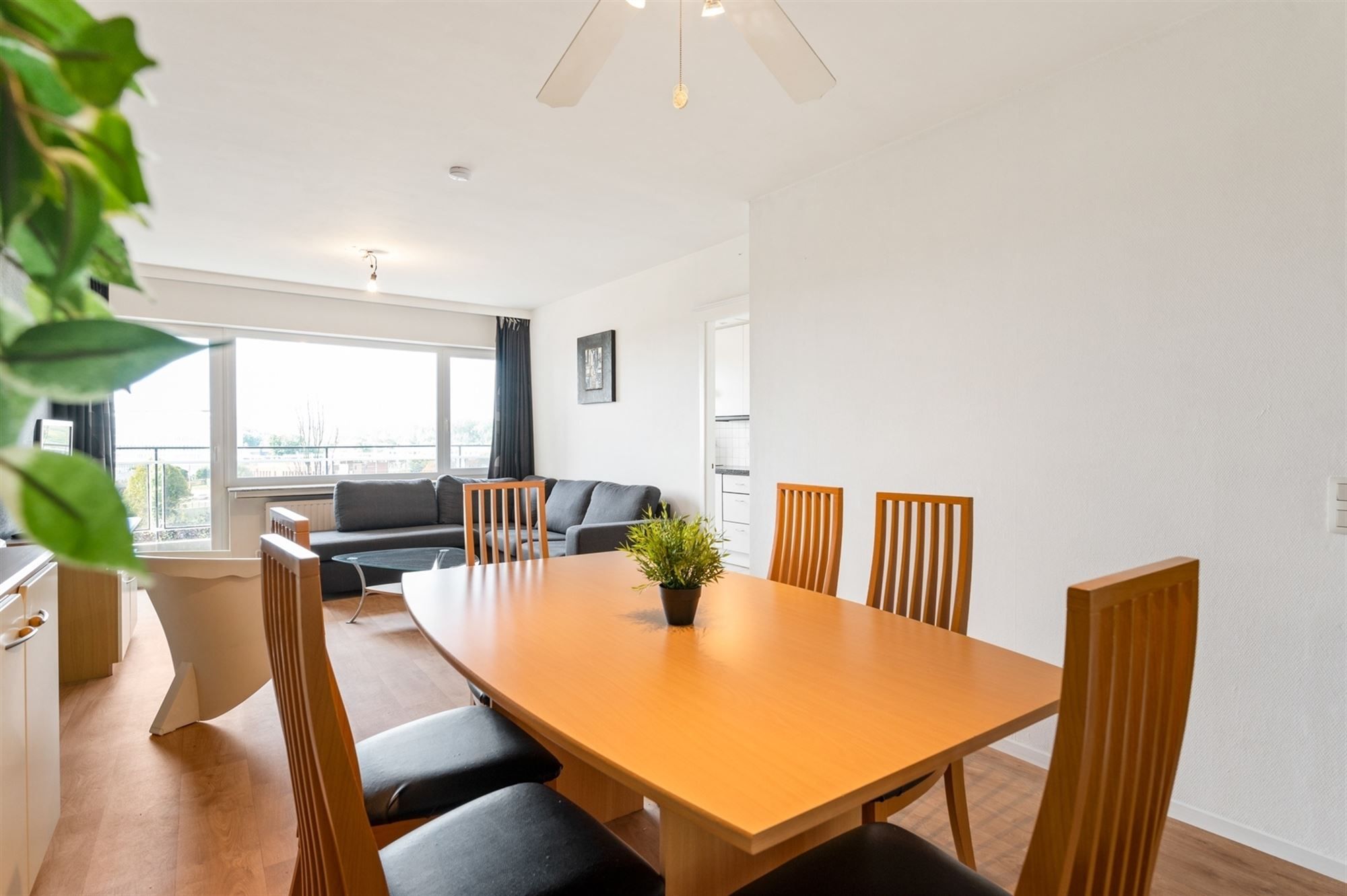 Appartement met 2 slpks en terras te Mechelen foto 4