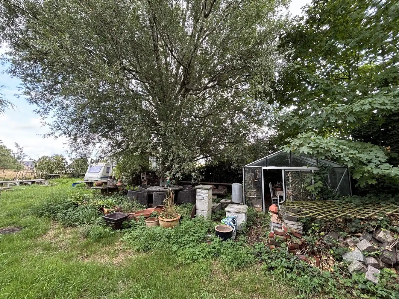 Woning-bijgebouw met tuin te Zwevezele foto 11