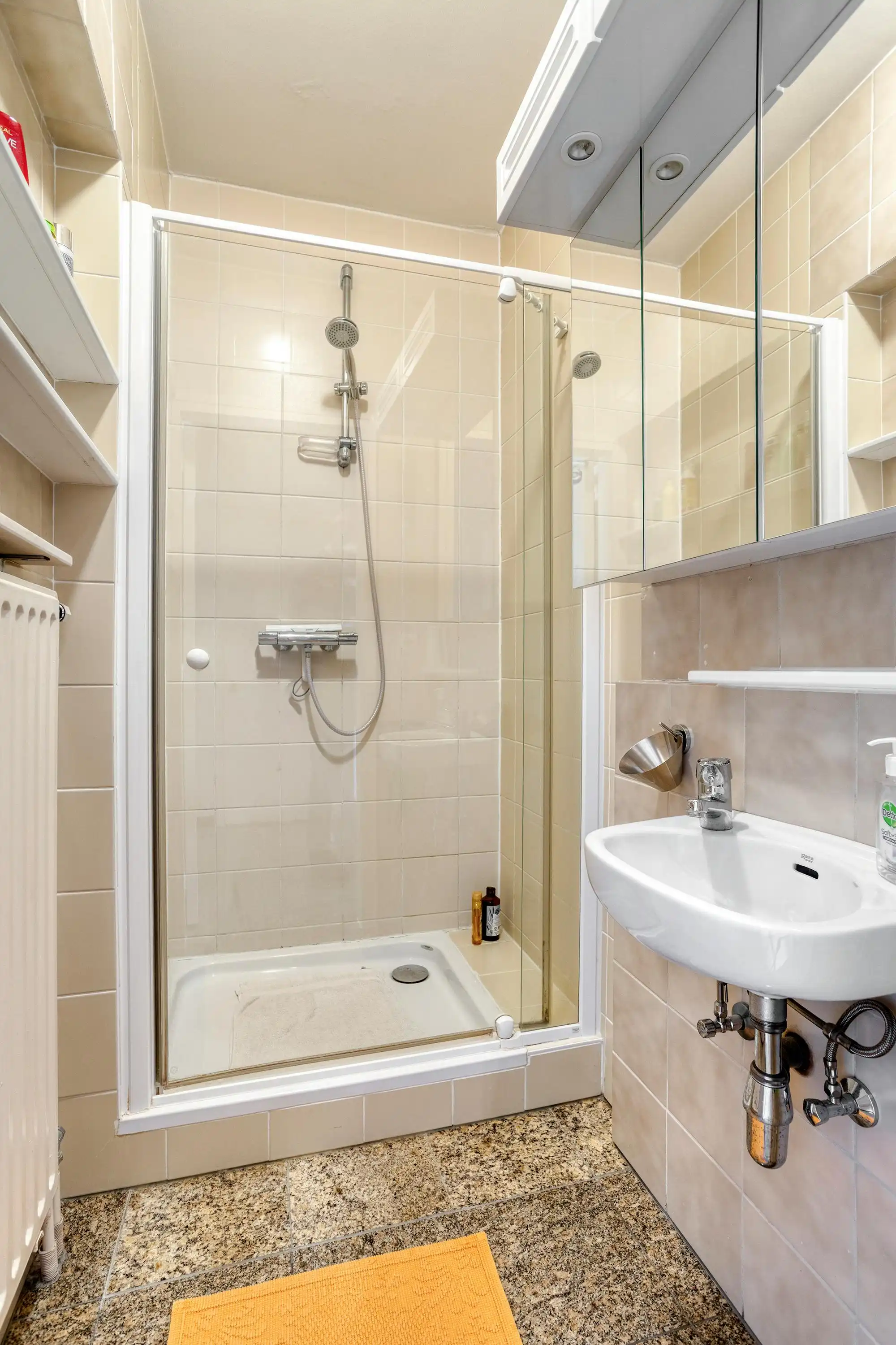 Appartement met 2 slaapkamers en frontaal zeezicht te koop foto 12
