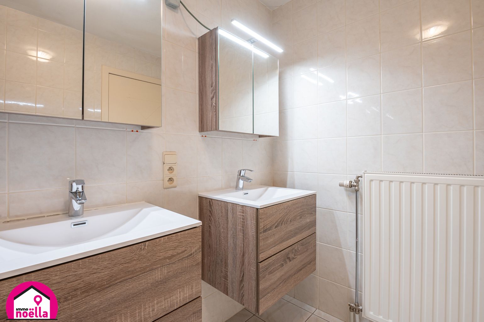 TE KOOP TE WESTENDE RUIM EN ZONNIG APPARTEMENT! foto 4