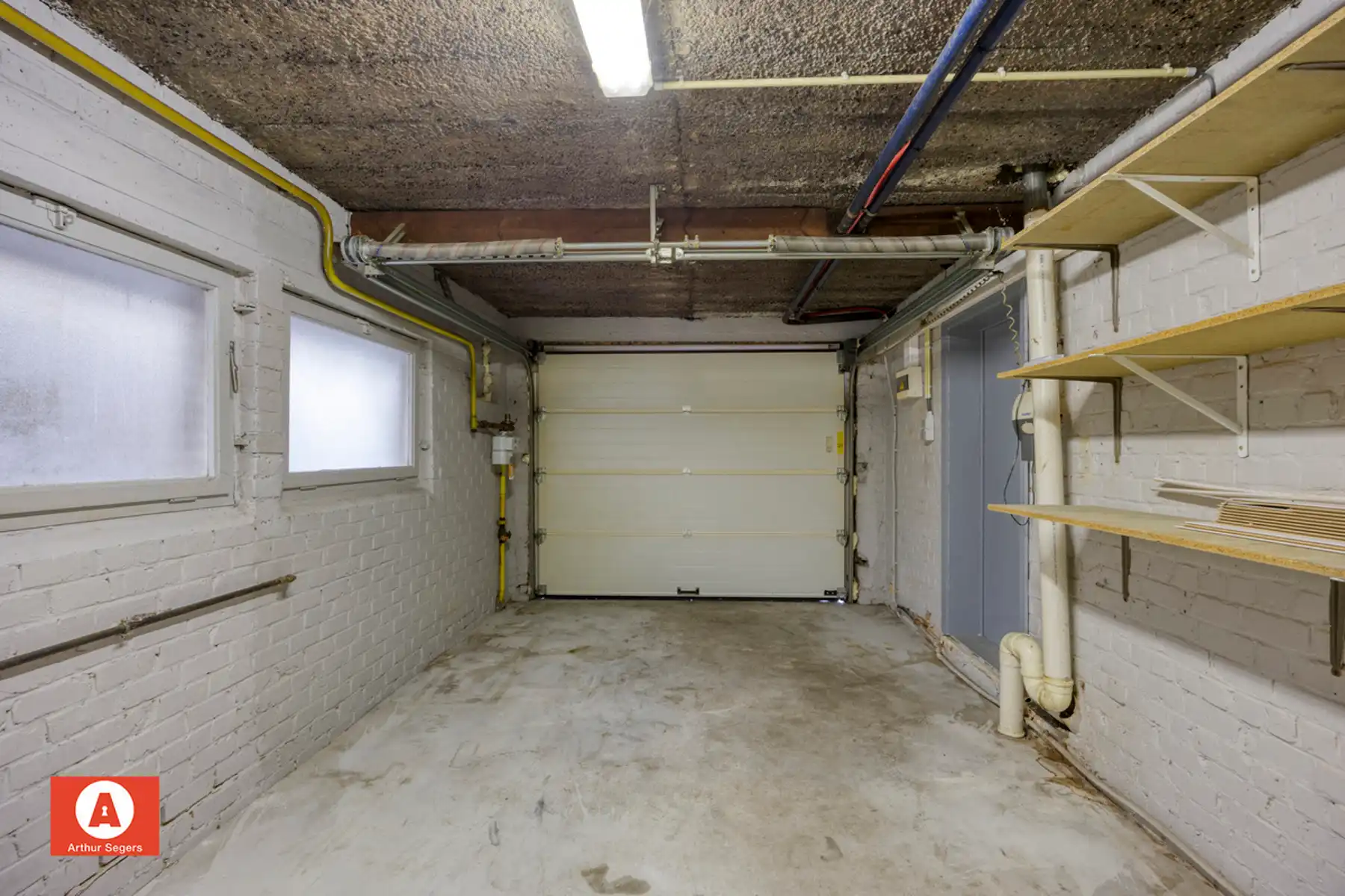 Instapklare en solide woning nabij het centrum van Opstal foto 20