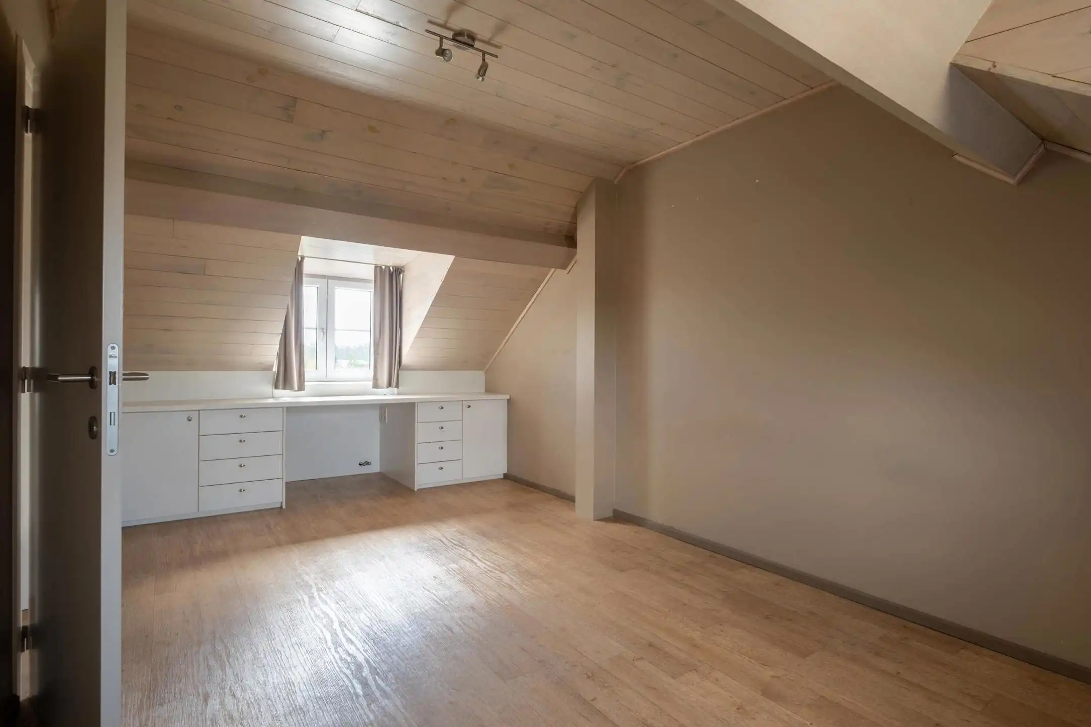 Energiezuinig duplexappartement met zeer ruim terras foto 14