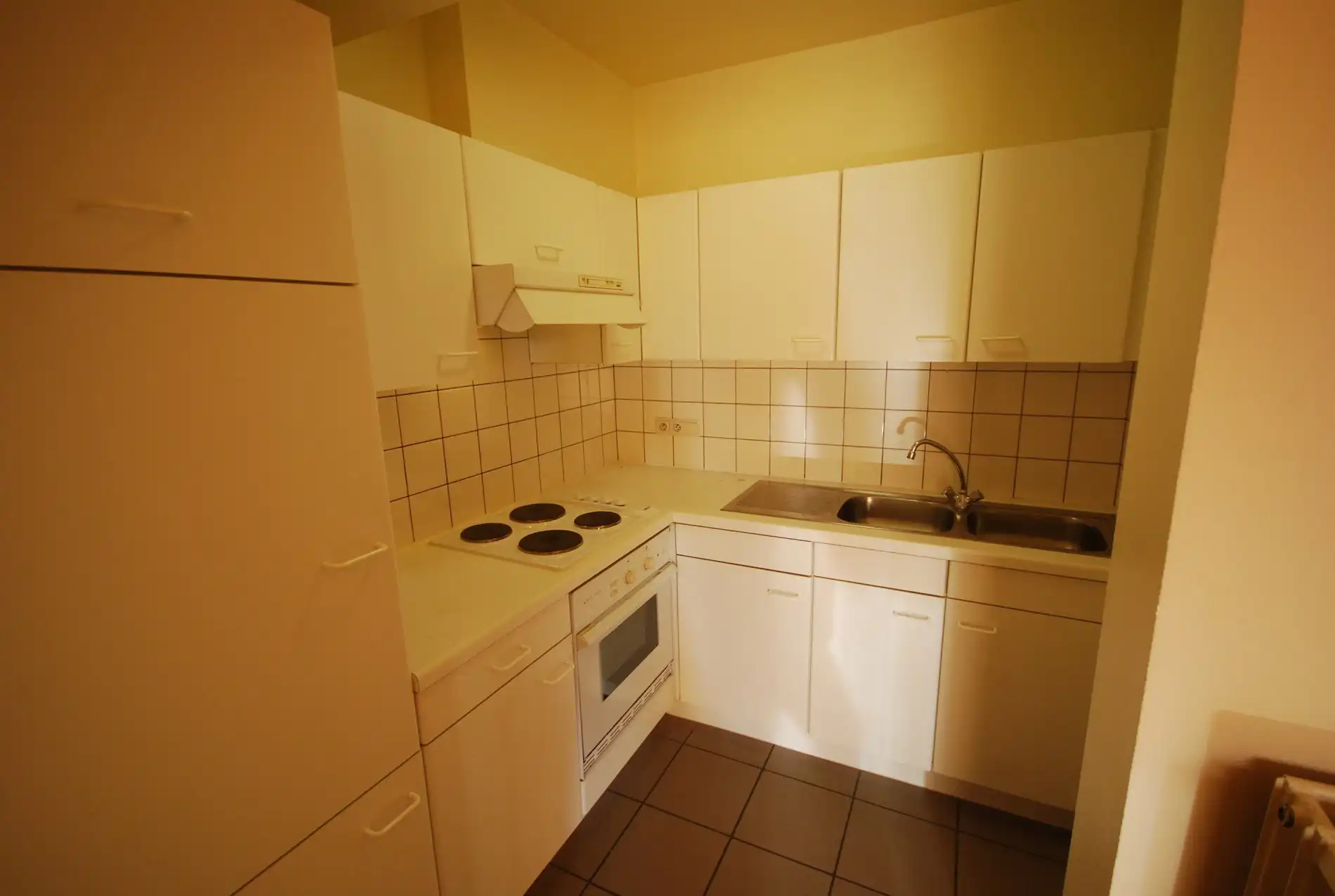 ÉÉNSLAAPKAMERAPPARTEMENT MET RUIM TERRAS foto 4