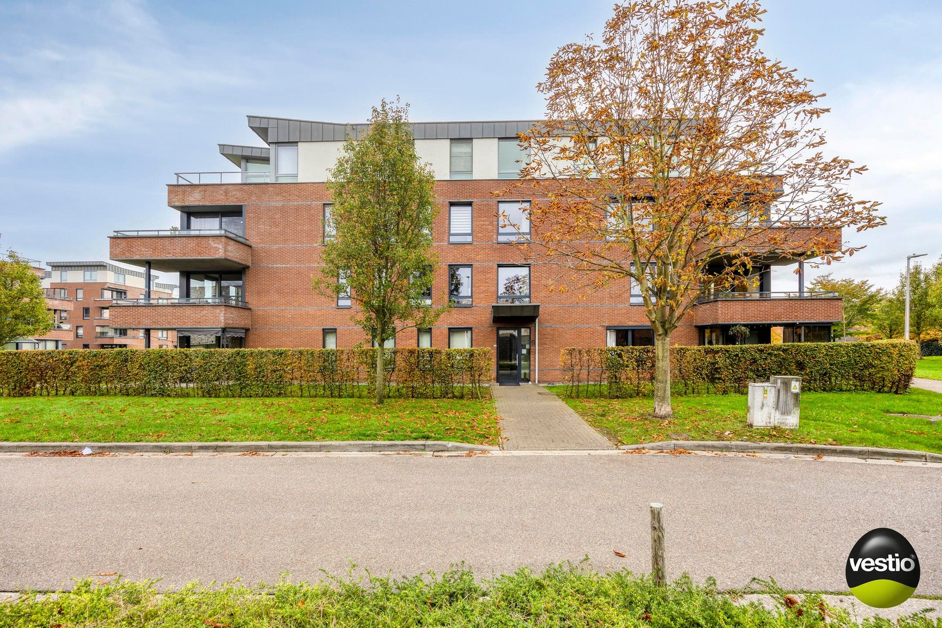 3 slaapkamer appartement in parkomgeving, op wandafstand van het centrum. foto {{pictureIndex}}