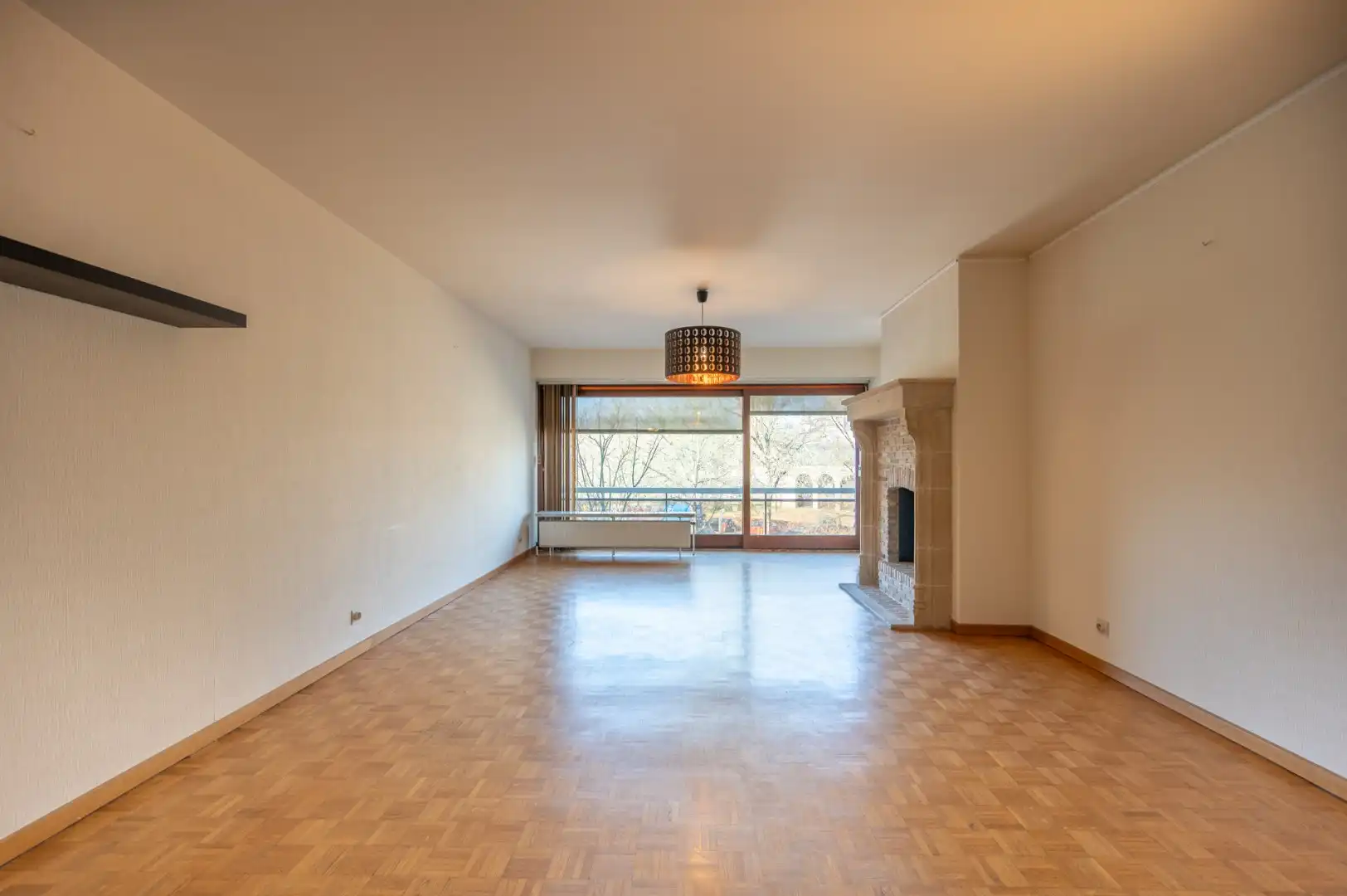 Charmant en ruim twee-slaapkamerappartement op toplocatie in Knokke foto 2