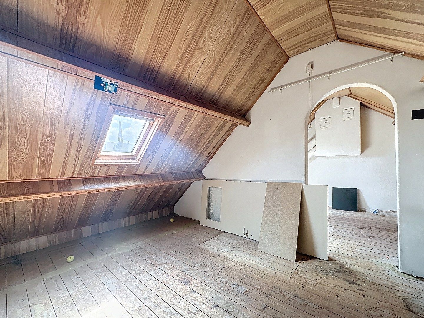 Te huur: Winkelpand met bovenwoning  foto 24