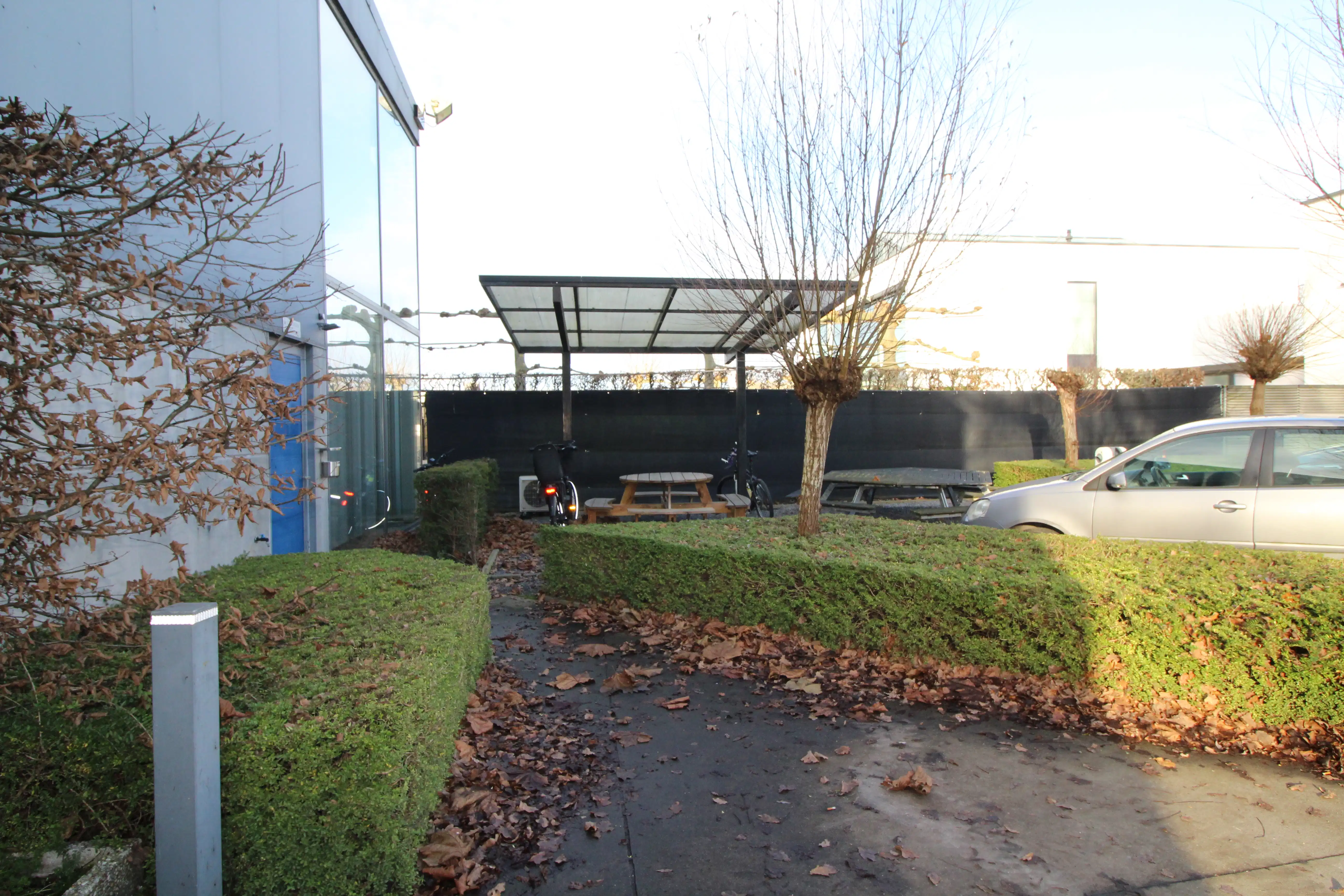  te huur Maldegem | ruime werkplaats of opslagruimte met rolbruggen 600+200m² foto 11