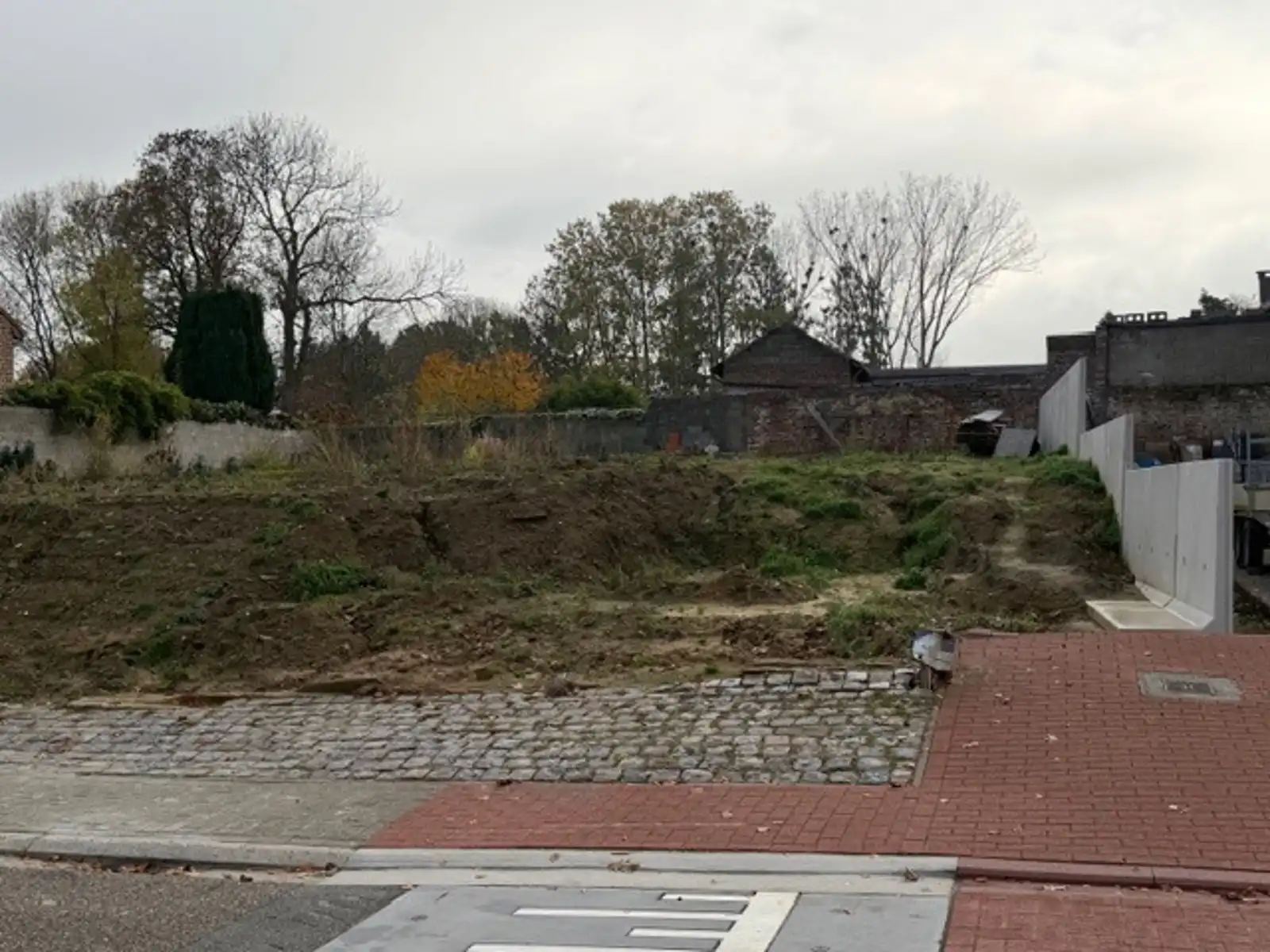 2 bouwgronden halfopen bebouwing te Gingelom (Montenaken) foto 4