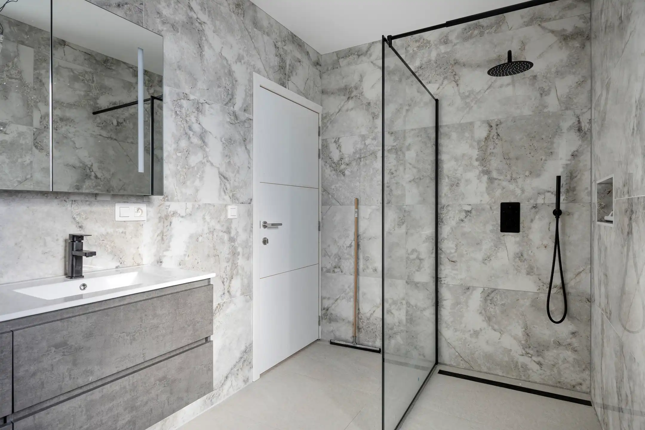 Vrijstaande nieuwbouwwoning met garage en 3 slaapkamers. foto 7