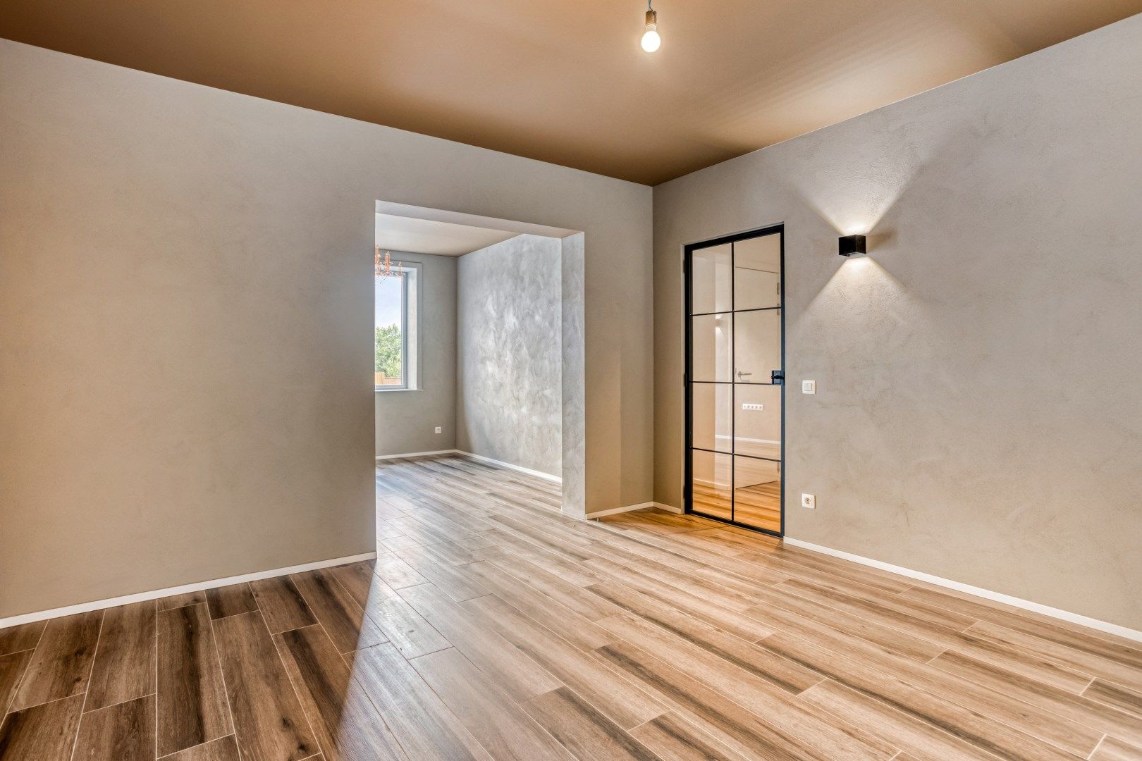 Gerenoveerde parel met 3 slaapkamers, dubbele garage op 540m² - EPC A! foto 8