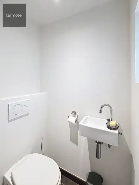 Ruime woning foto 14