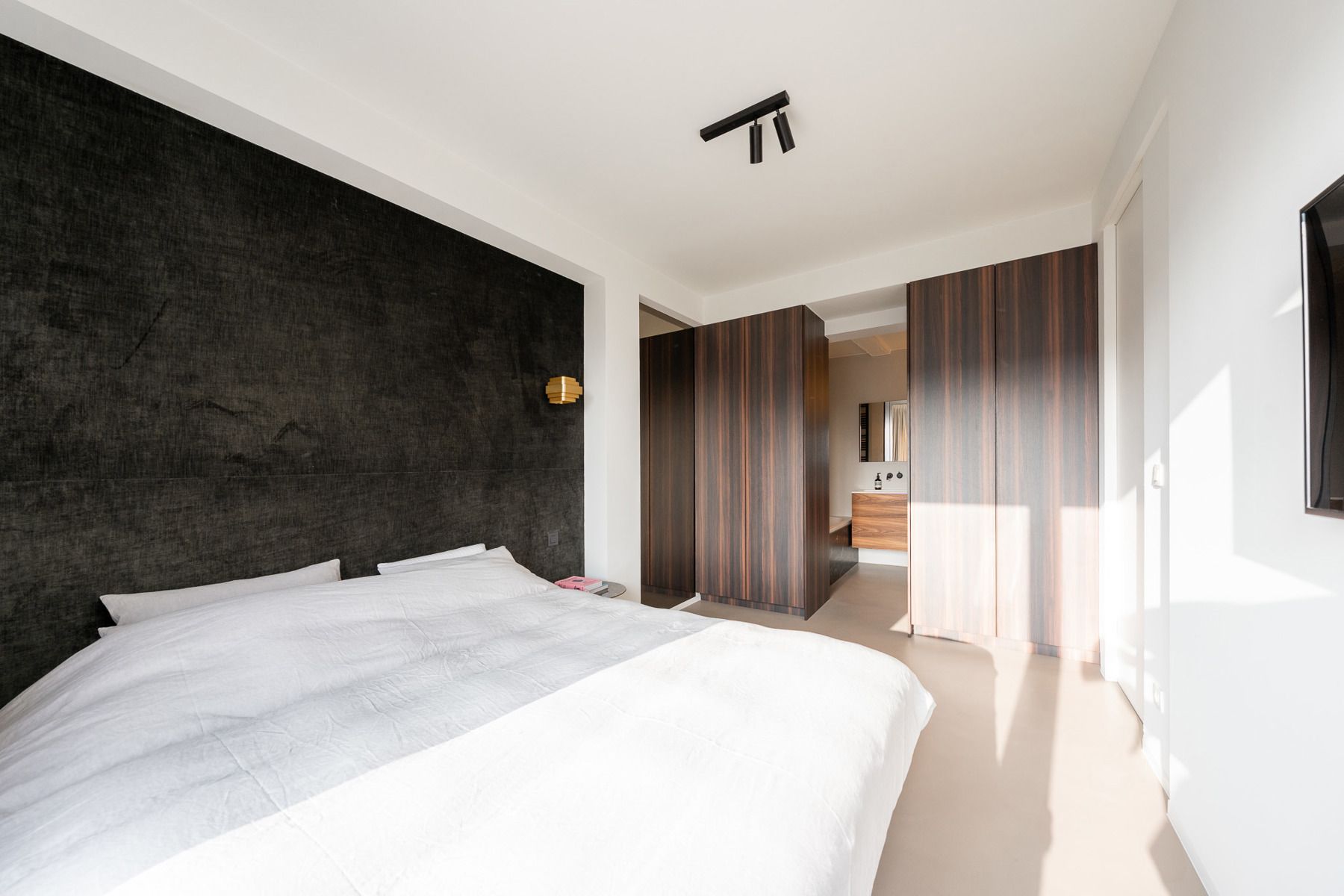Bemeubeld luxeappartement aan Theaterbuurt foto 5
