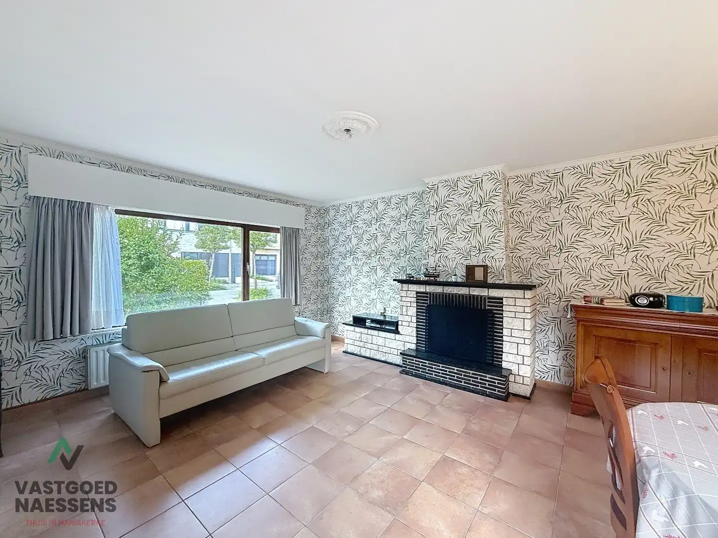 TE RENOVEREN BUNGALOW IN GEGEERDE WOONWIJK foto 5