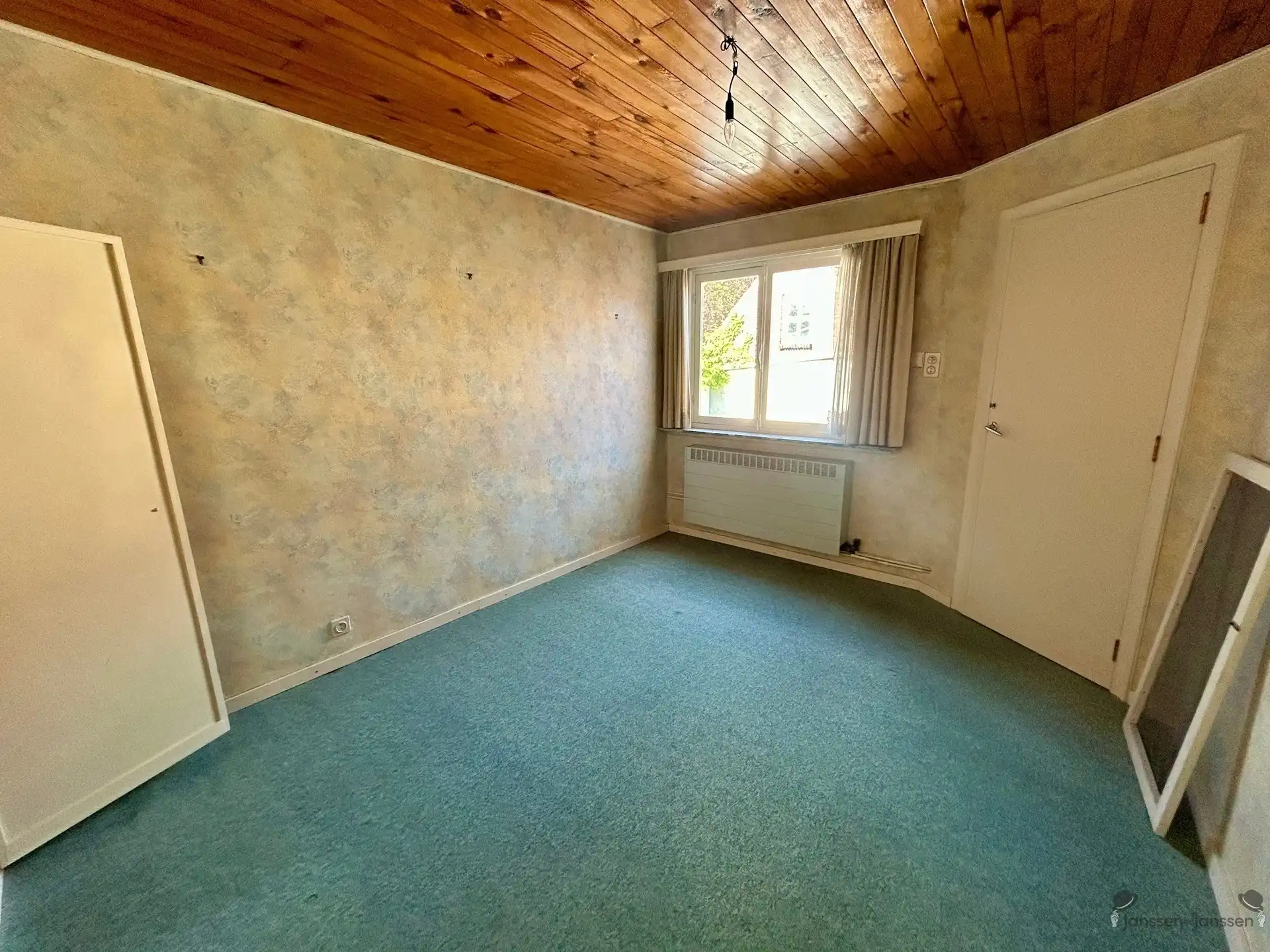 Ruime renovatiewoning gelegen in Hartje Hamm foto 12