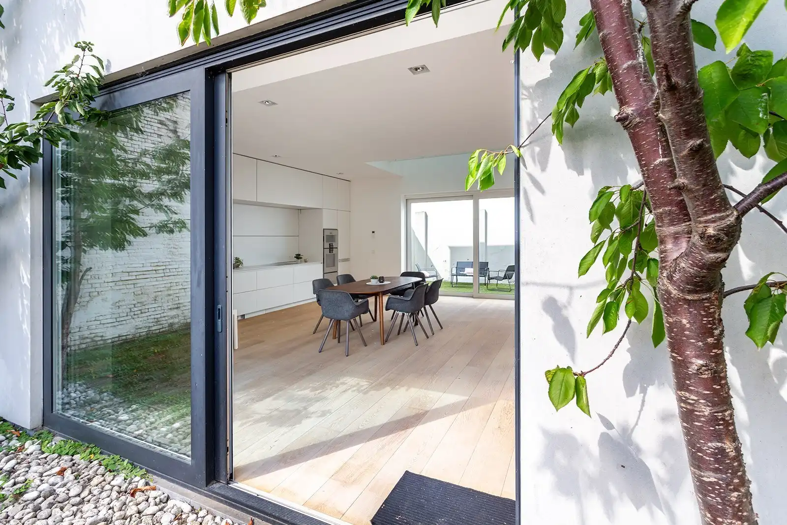 A hidden gem in Oud Berchem foto 15