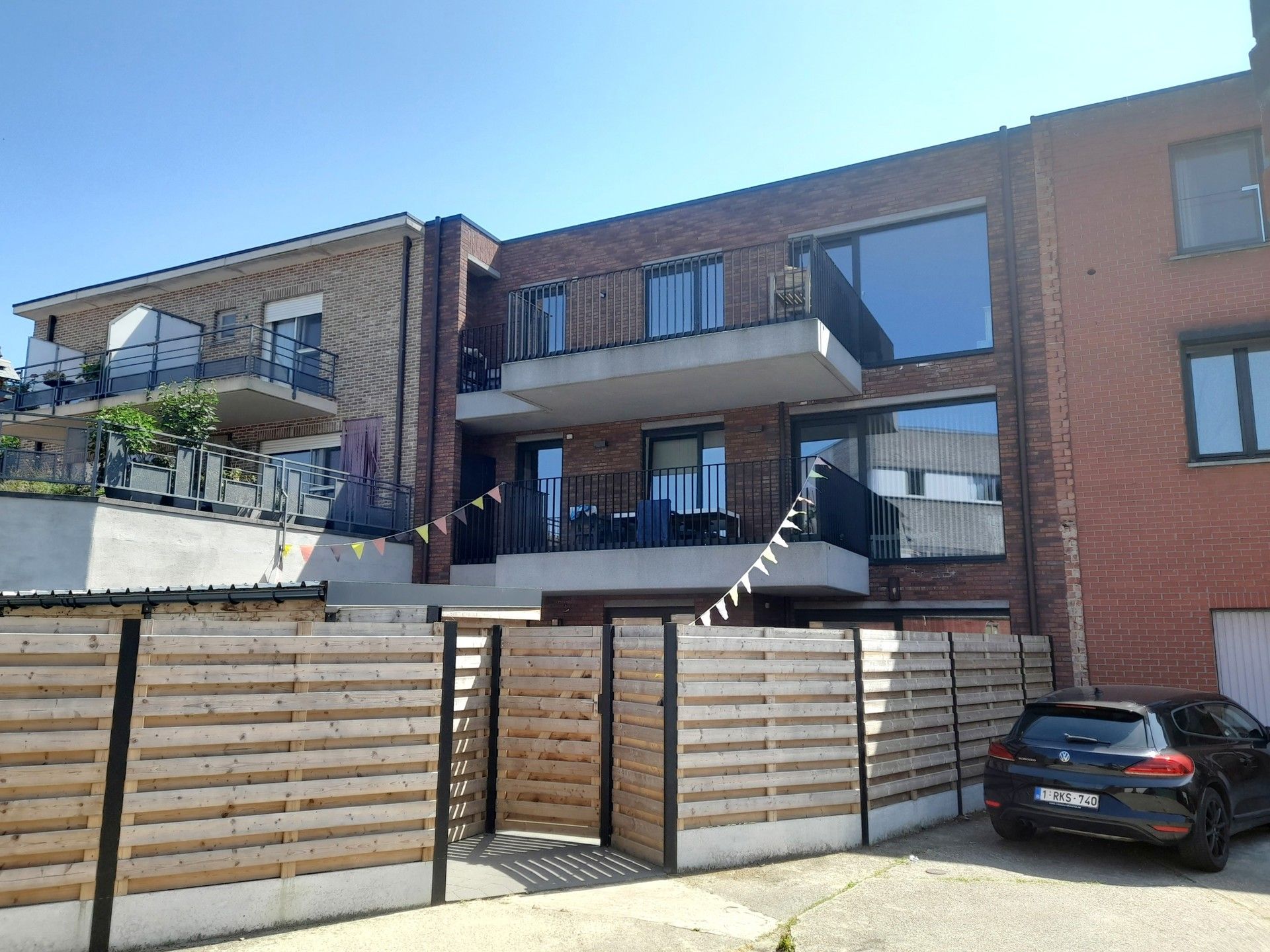 Mooi 3-slaapkamerappartement in centrum Nijlen foto 2