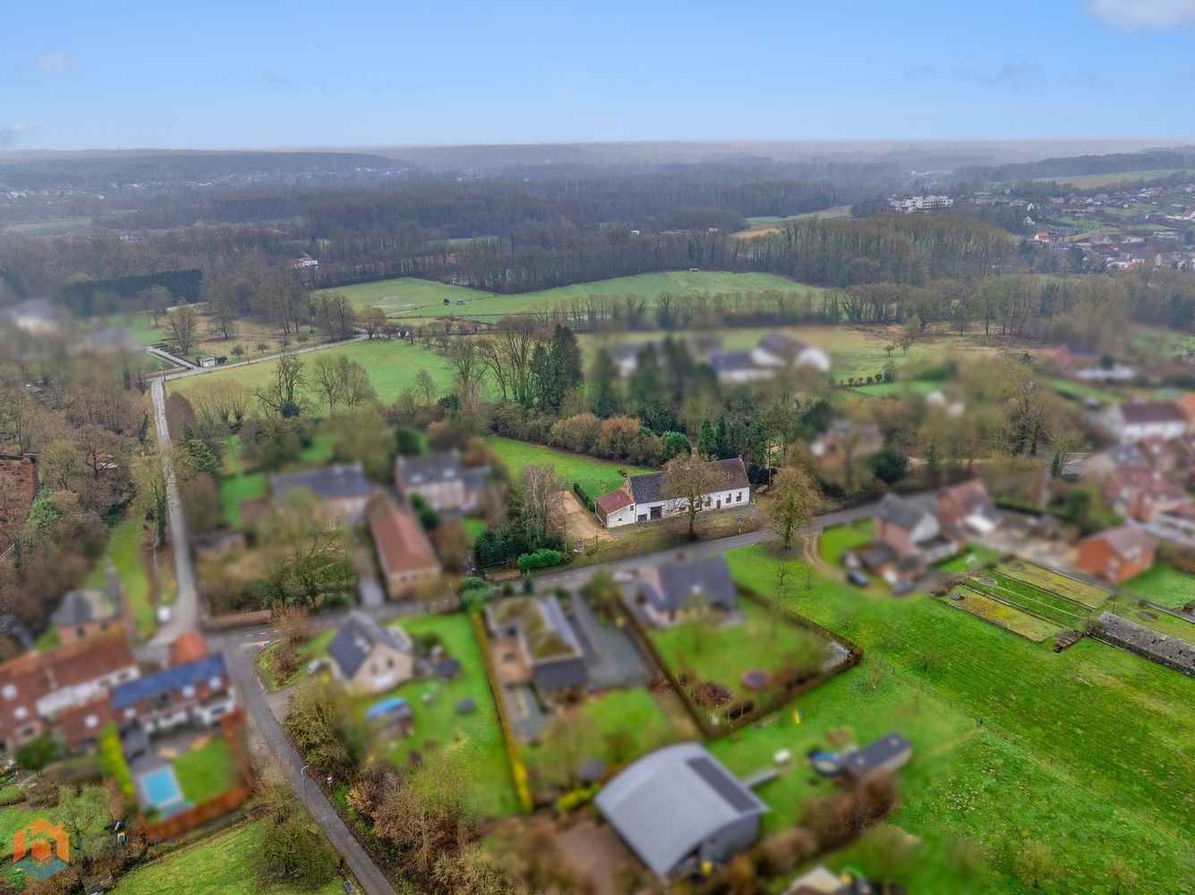 Unieke, gerestaureerde hoeve op toplocatie te Neerijse foto 2