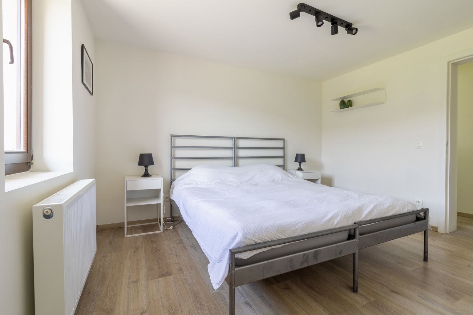 Ruime woning in een oase van groen! foto 23