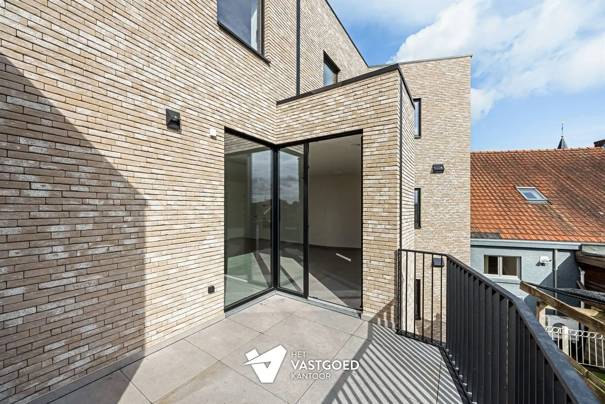 RUIM EN LICHTRIJK APPARTEMENT MET 1 SLAAPKAMER foto 18