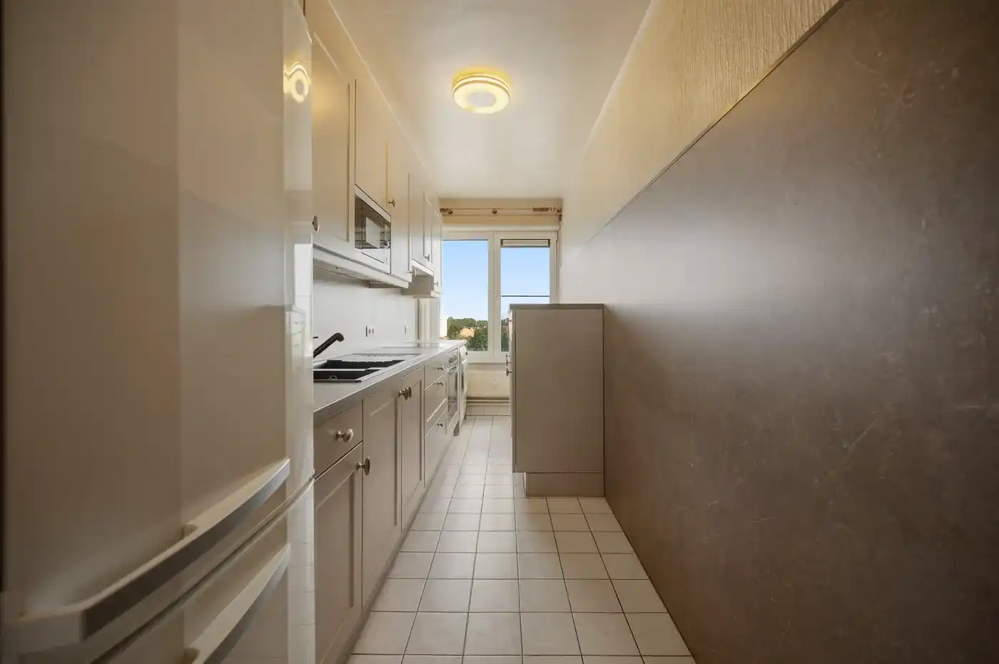 Instapklaar appartement met 2 slaapkamers en garage in Tienen foto 8