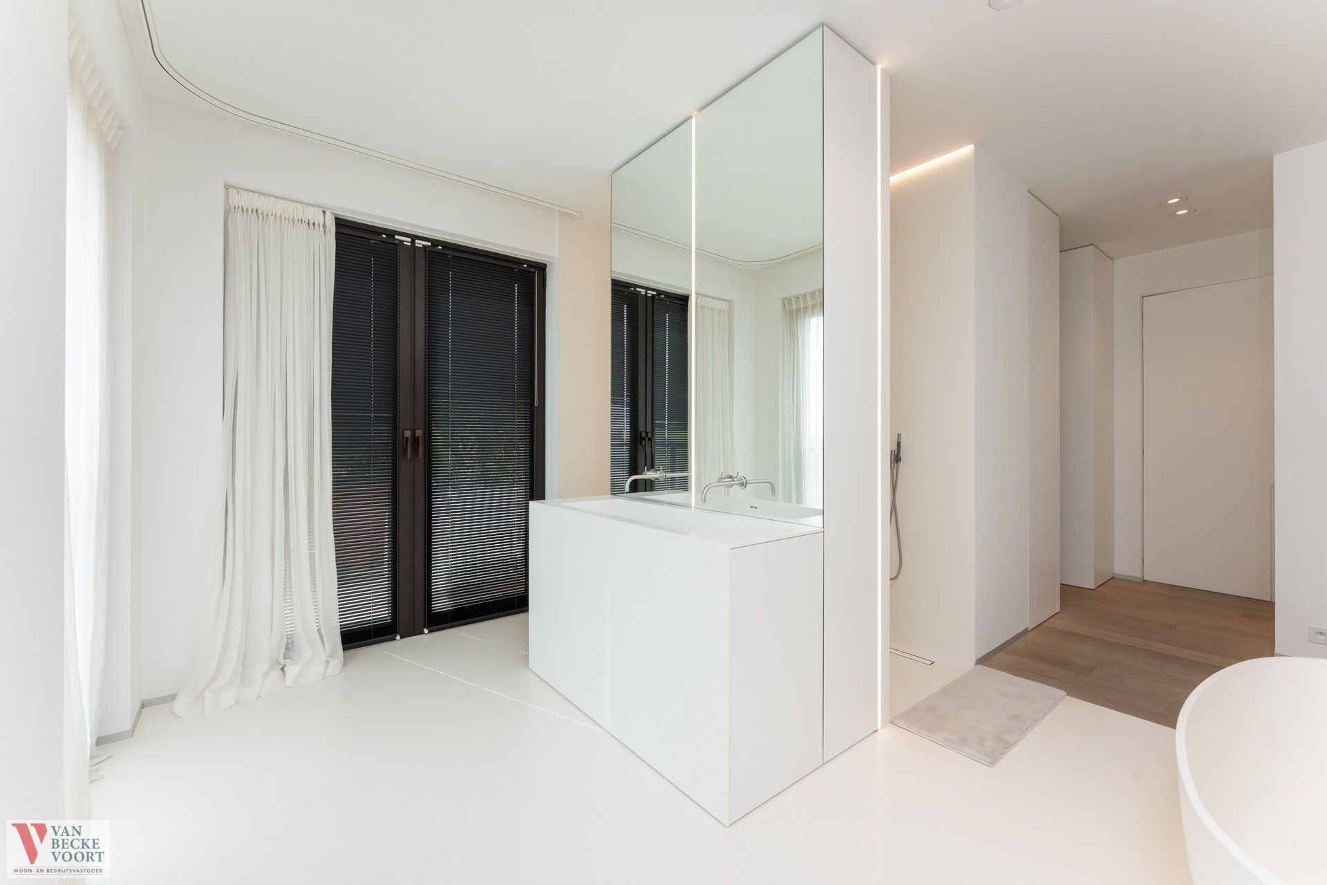 Exclusief appartement aan de Oosteroever foto 17