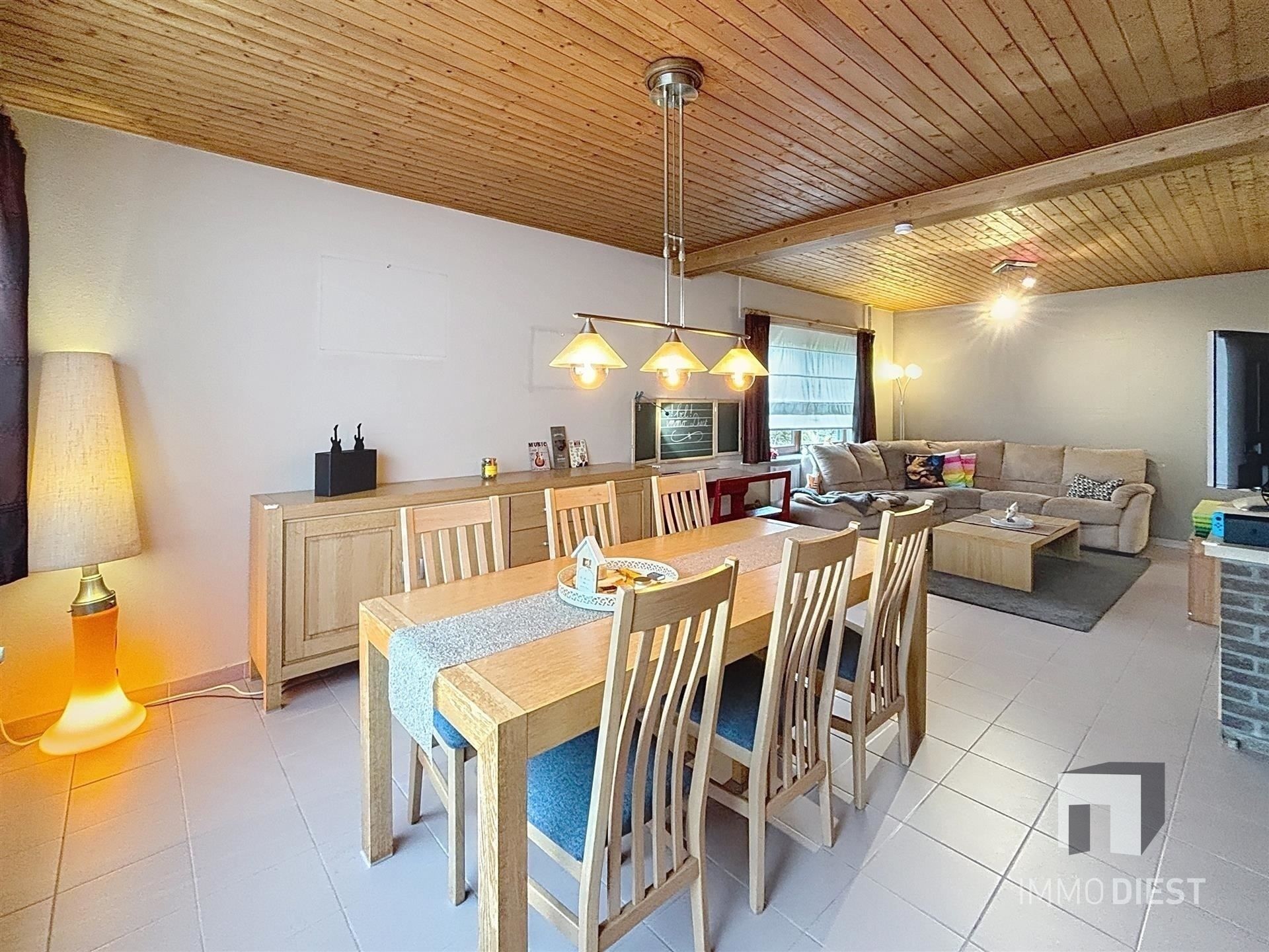 Charmante woning op 15,85are op uitstekende locatie foto 11