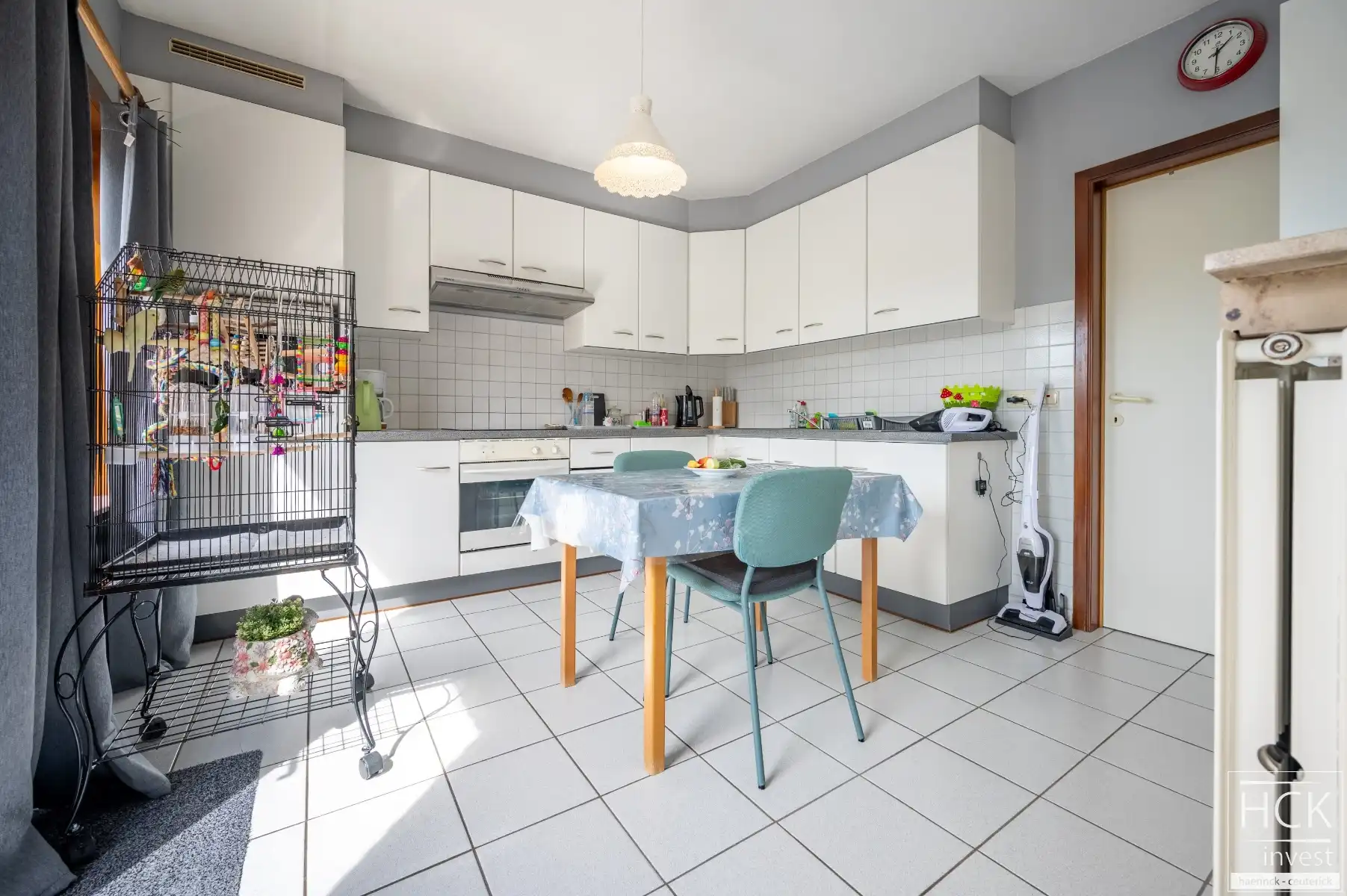 KRUISHOUTEM - Ruim appartement met 2 SLPK. en ruim terras, GEEN SYNDIC! foto 5