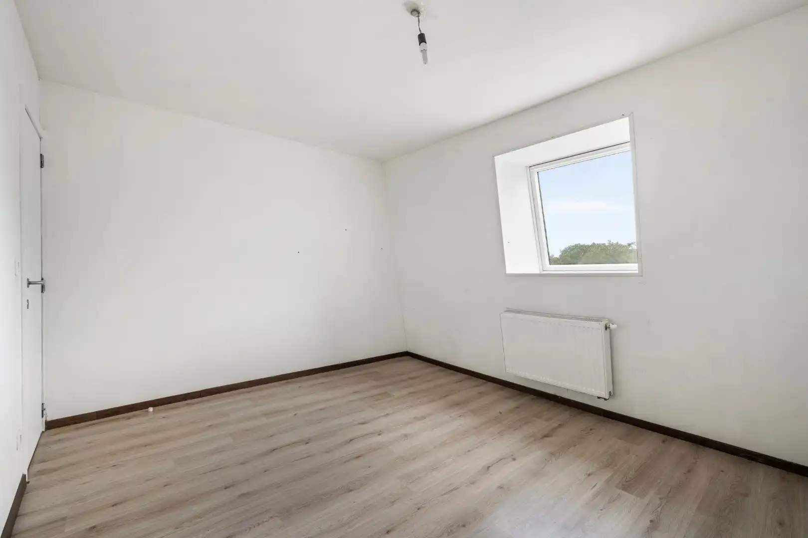 Instapklare woning met 3 slaapkamers in het centrum van Menen foto 13